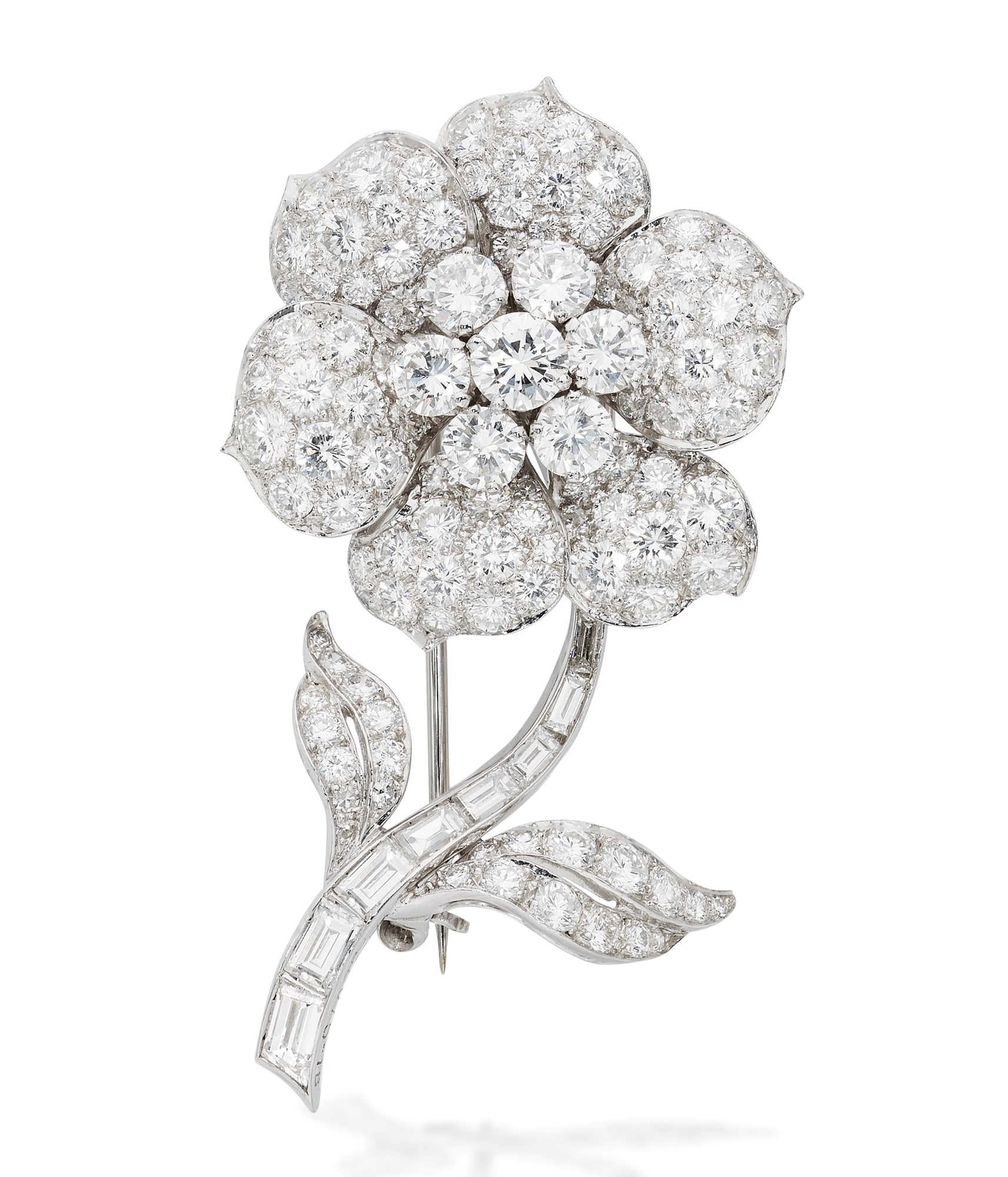 <p><strong>VAN CLEEF &amp; ARPELS</strong>&nbsp;<em>Diamond brooch, &lsquo;Flower&rsquo;, 1950s</em></p>
