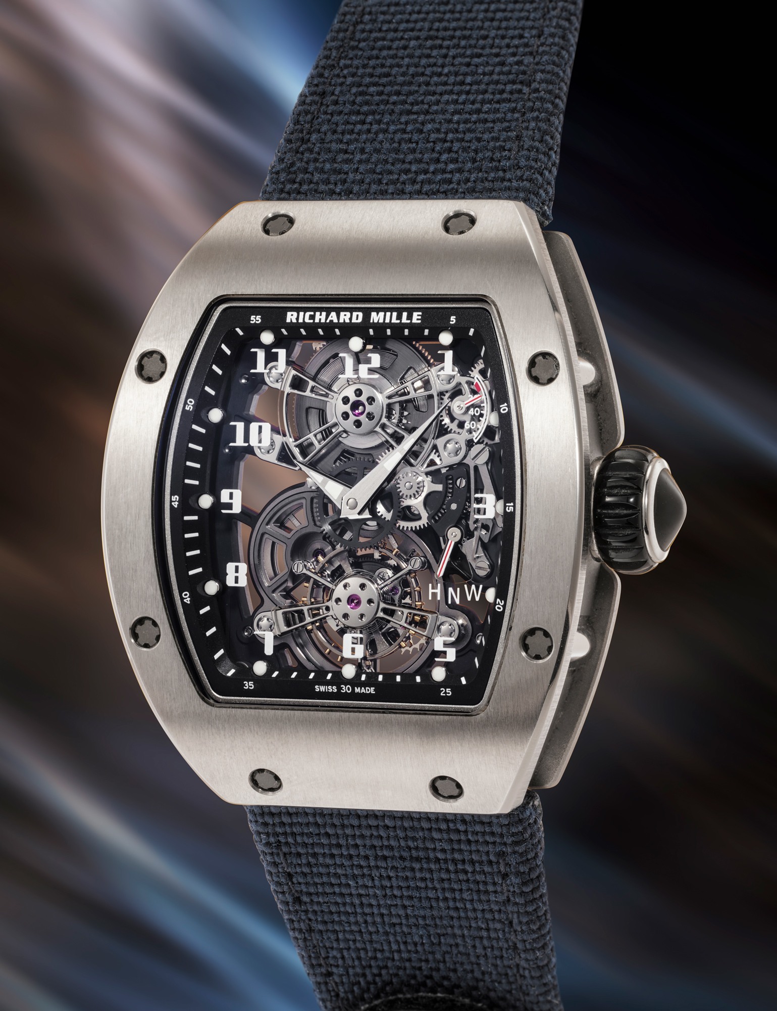 <p><strong>RICHARD MILLE</strong>&nbsp;<em>RM17-01 in titanium</em></p>
