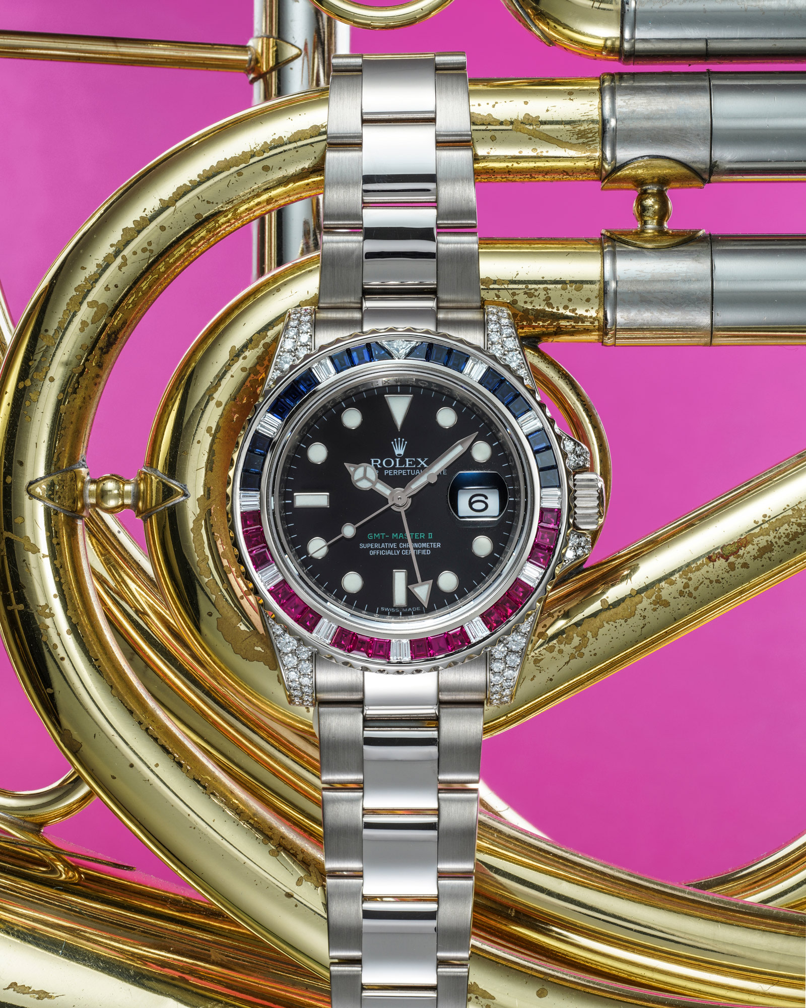 <p><strong>ROLEX</strong>&nbsp;<em>GMT-Master Reference 116759 in white gold</em></p>
