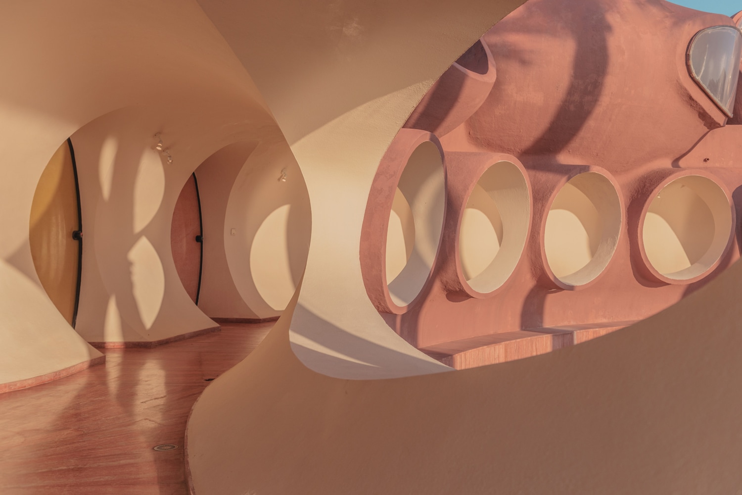 <p>Exterior of Palais Bulles, Théoule-sur-Mer, France</p>
