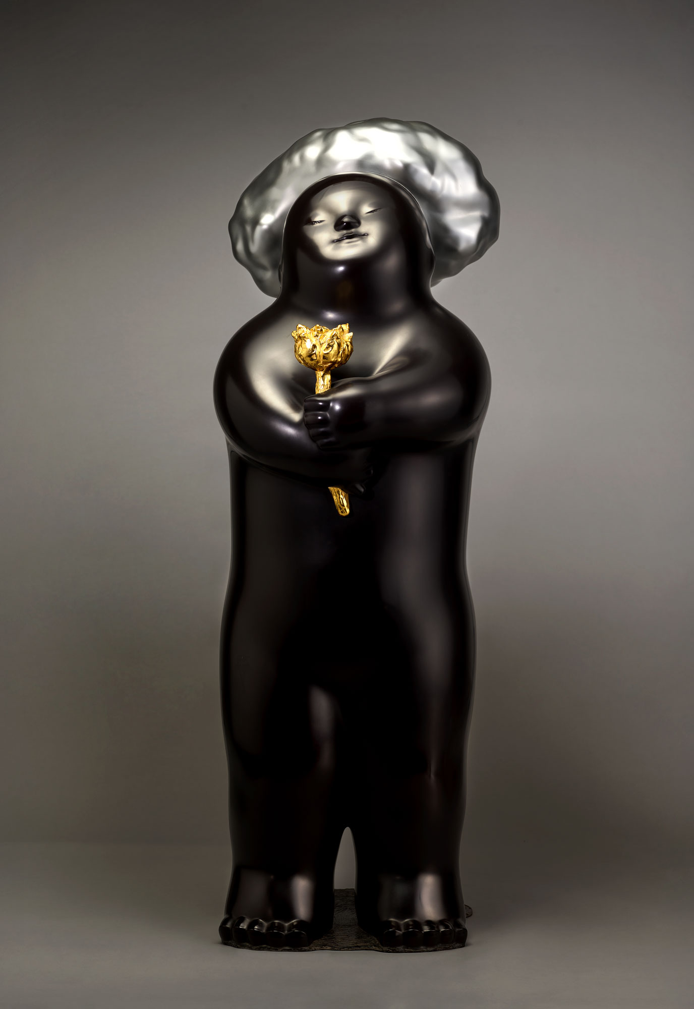 <p><strong>LI CHEN</strong> <em>Angelic Smile</em>, 2010</p>