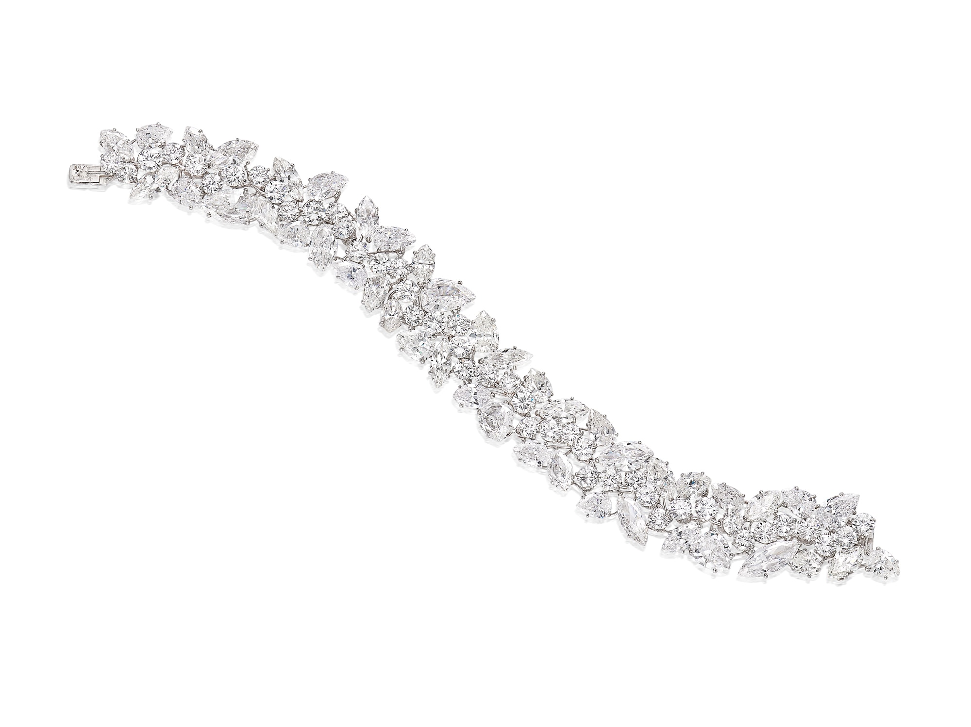<p><strong>HARRY WINSTON.</strong> A Diamond Bracelet</p>