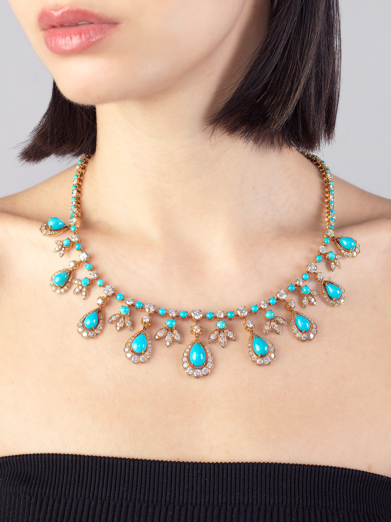 Van Cleef & Arpels - The Hong Kong Jewels Auction, Hong Kong Van Cleef & Arpels - The Hong Kong Jewels Auction, Hong Kong