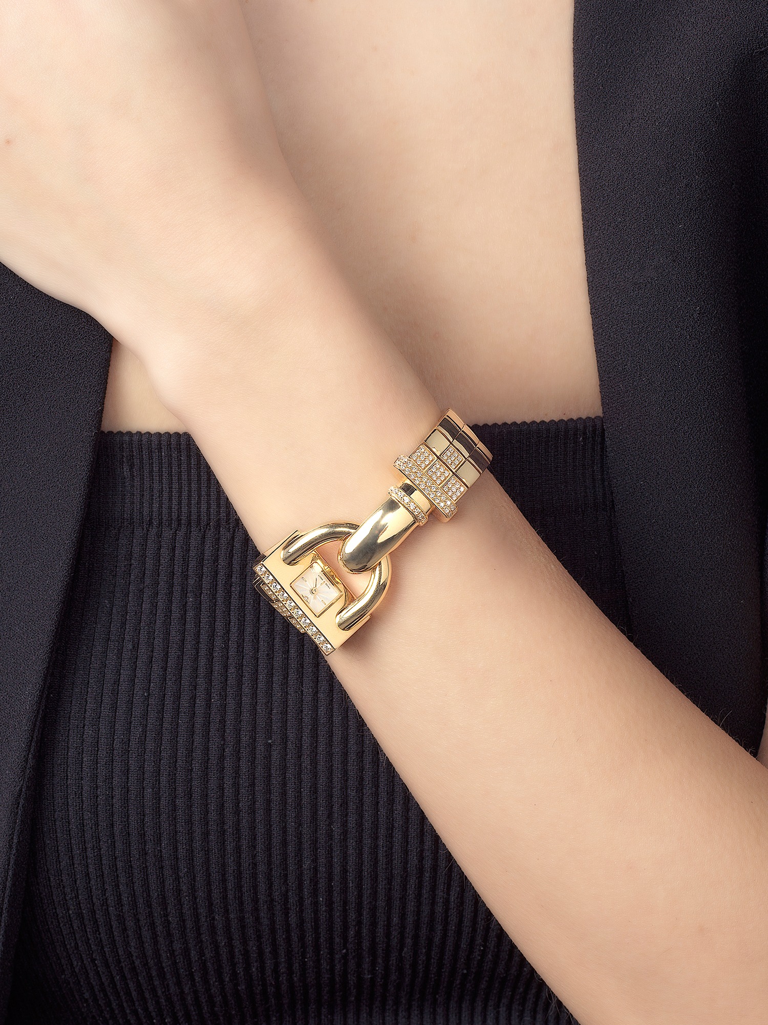 Van Cleef & Arpels 100周年記念オークション　クリスティーズ ヴァンクリーフ&アーペル Van Cleef & Arpels モネ・ド・パリ