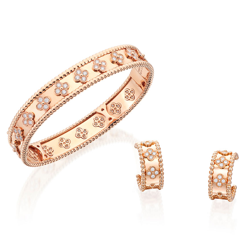 <p><strong>VAN CLEEF &amp; ARPELS </strong><em>Diamond Bangle and Earrings, &#39;Perl&eacute;e Clovers&#39;</em></p>
