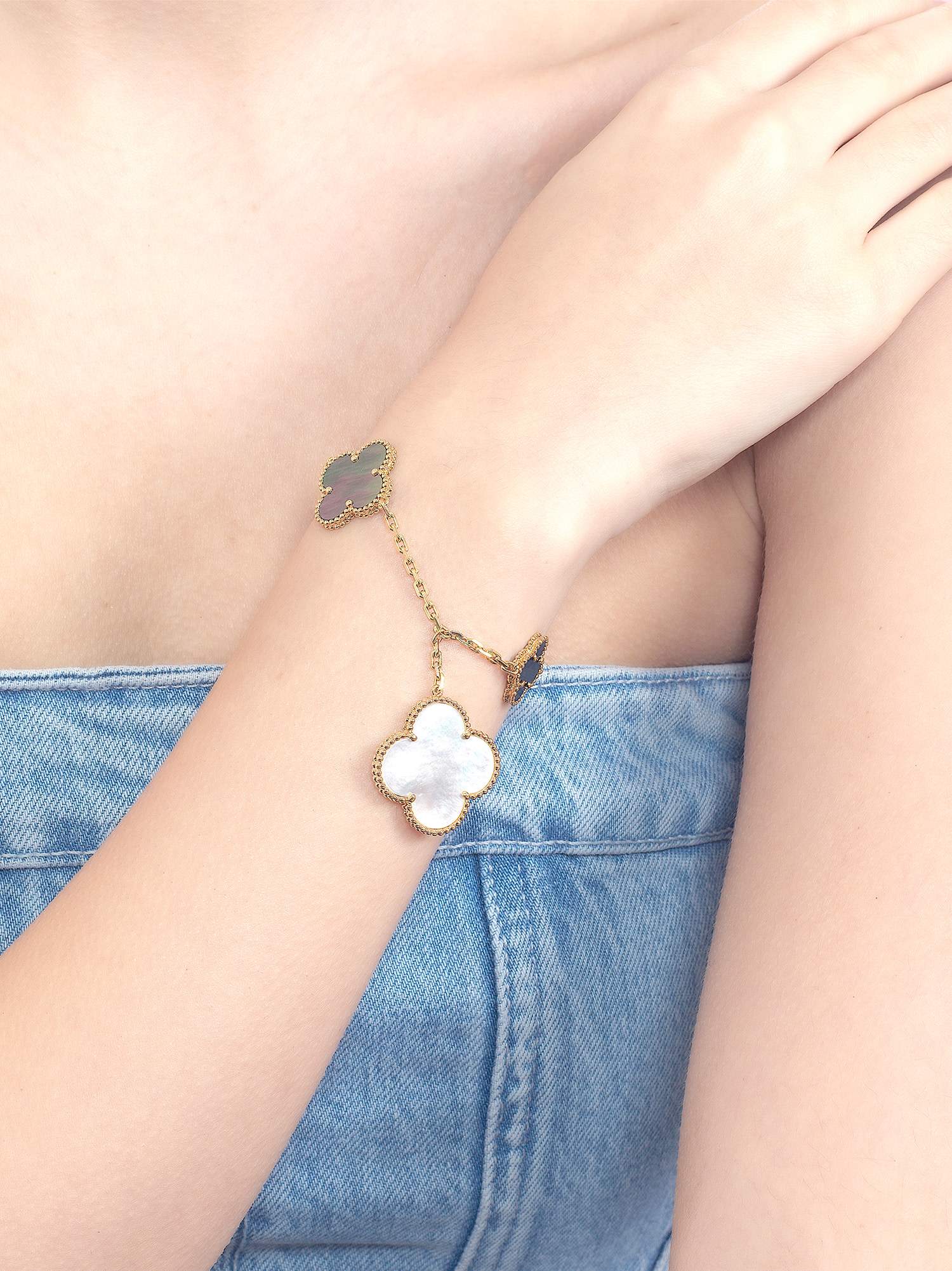 Florae: Van Cleef ＆ Arpels Van Cleef & Arpels' 