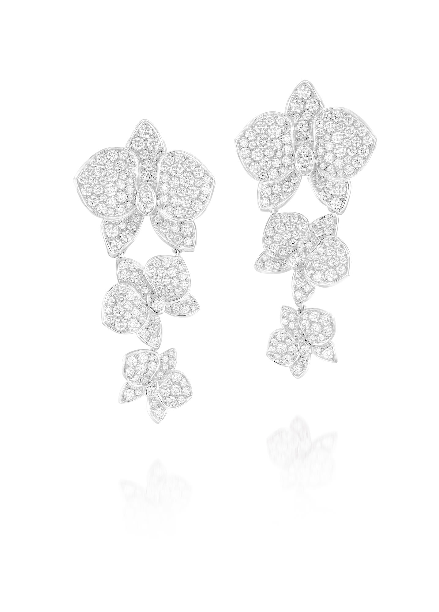<p><strong>CARTIER</strong>, Pair of Diamond Ear Pendants, &#39;Caresse d&rsquo;Orchid&eacute;es&#39;</p>
