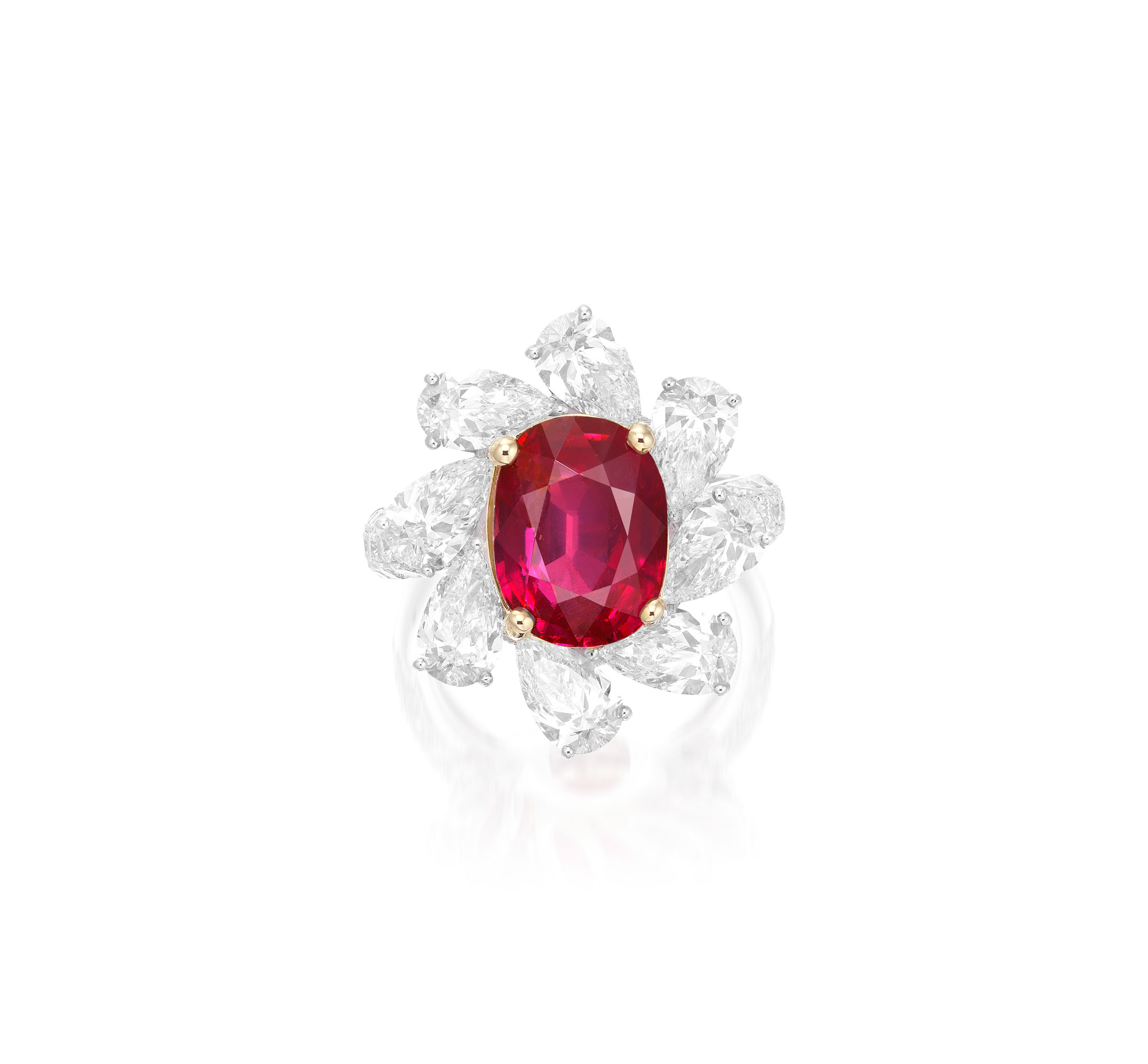 <p><em>Ruby and Diamond Ring</em></p>