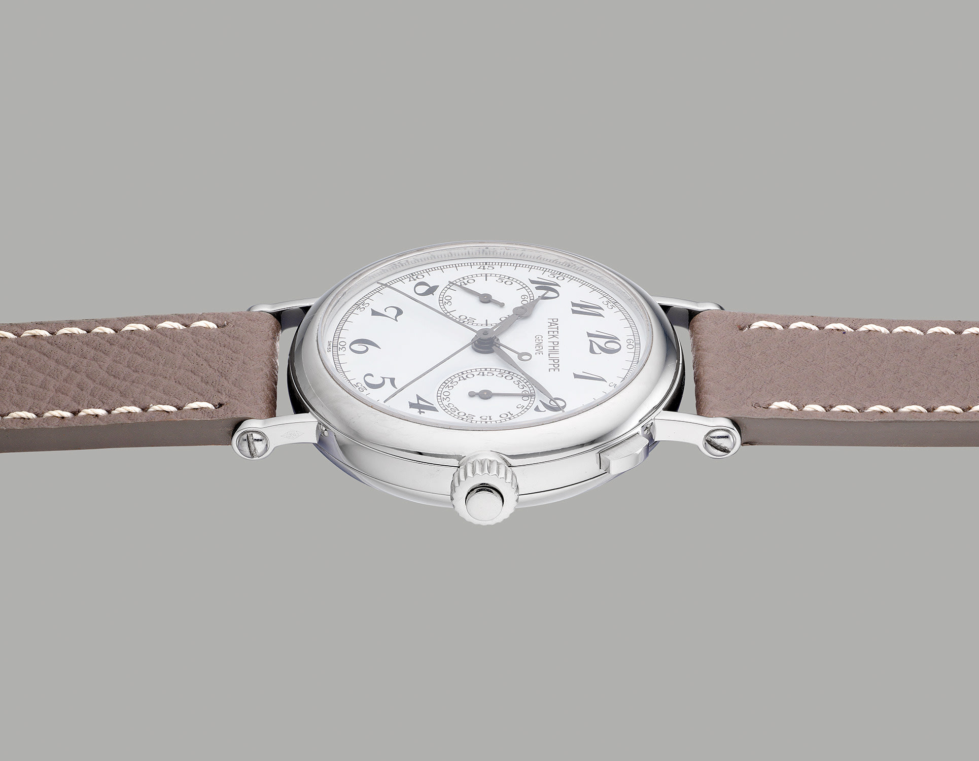 [新品、未使用] PATEK PHILIPPE ゴルフバッグ ブラウン Patek Philippe Stainless Steel Calatrava Pilot “New York