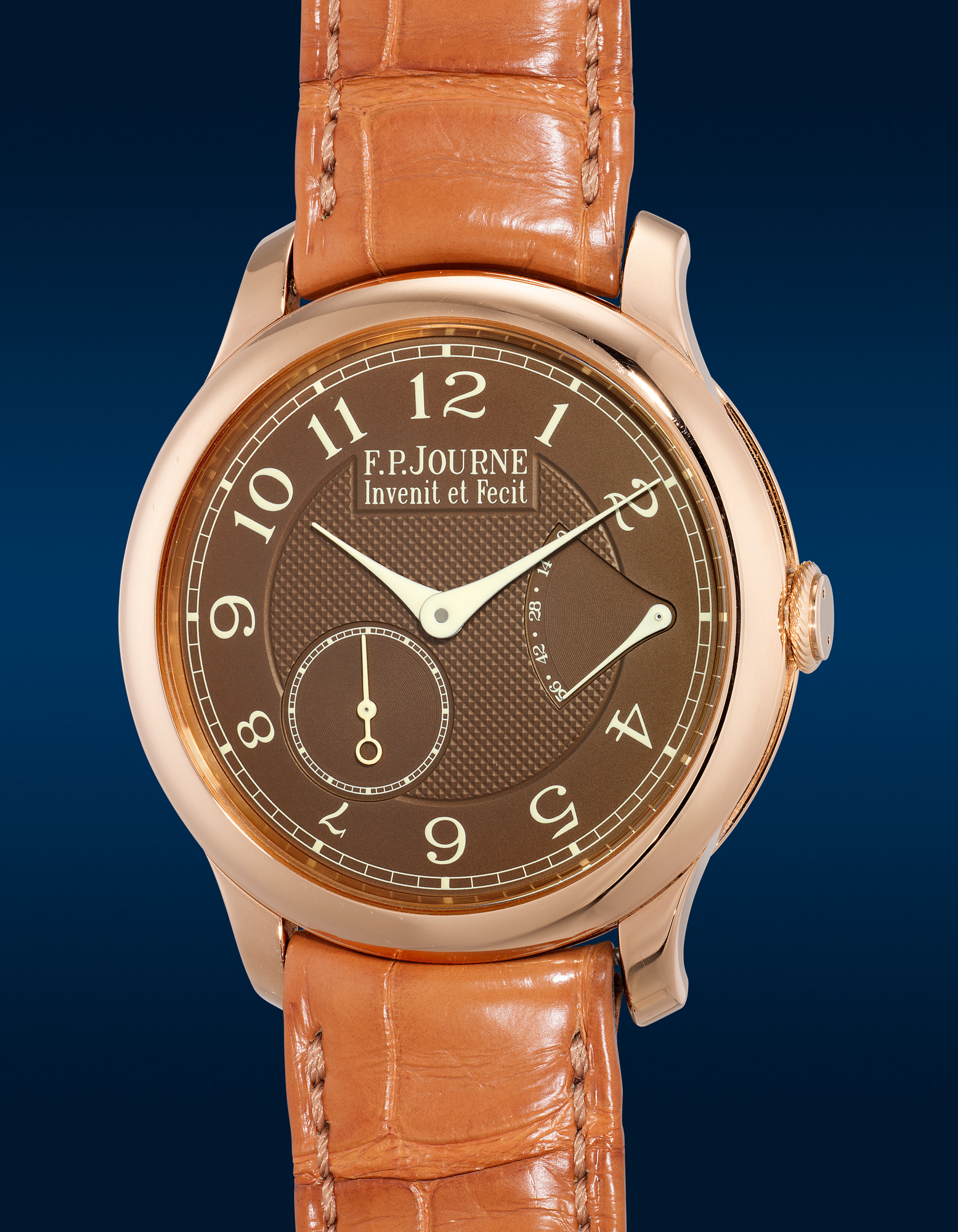 <p><strong>F.P. JOURNE</strong> <em>Chronomètre Souverain, Havana in pink gold</em></p>