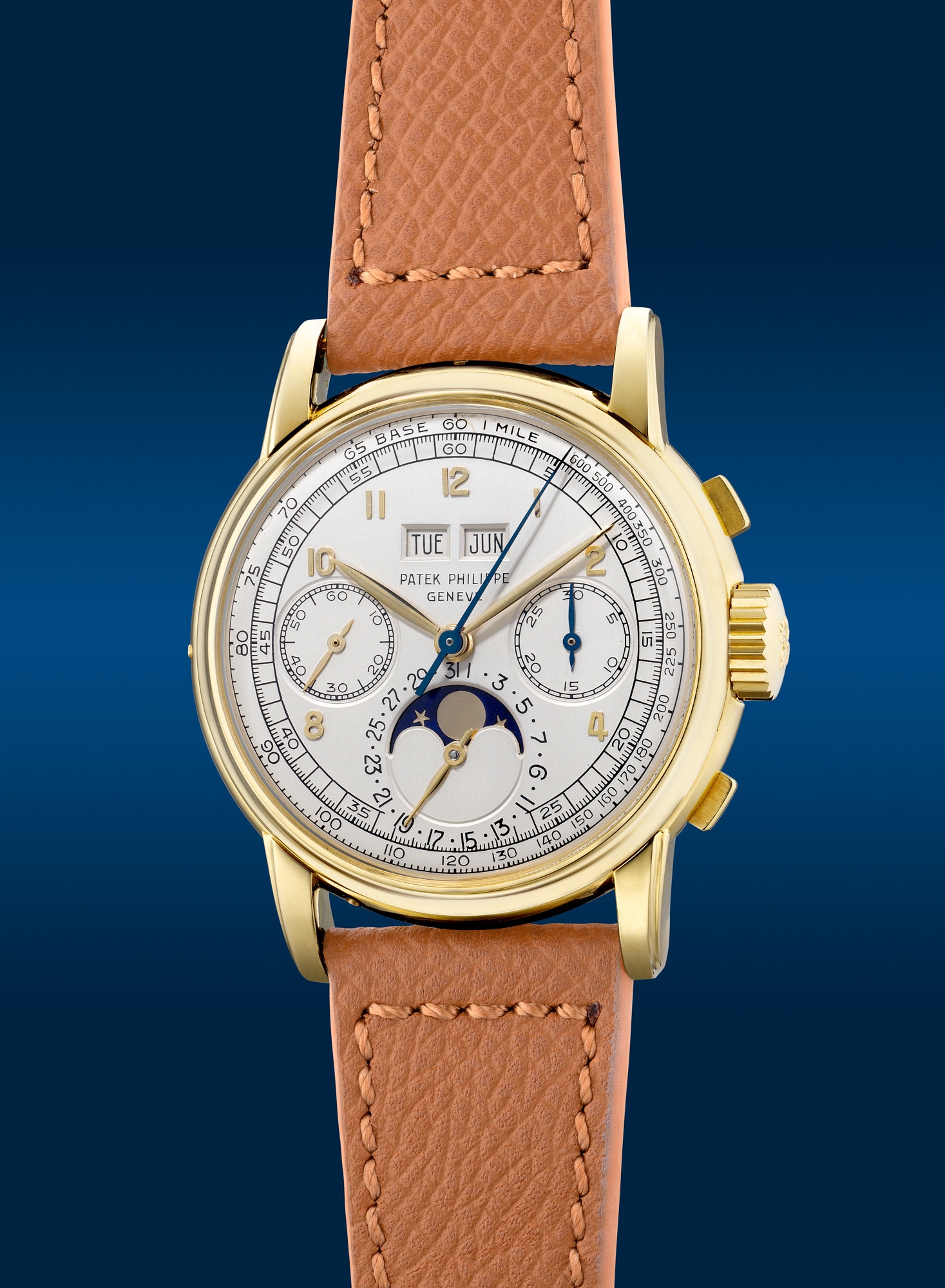 <p><strong>PATEK PHILIPPE</strong>, Ref. 2499, First Series in yellow gold, Circa 1953</p>