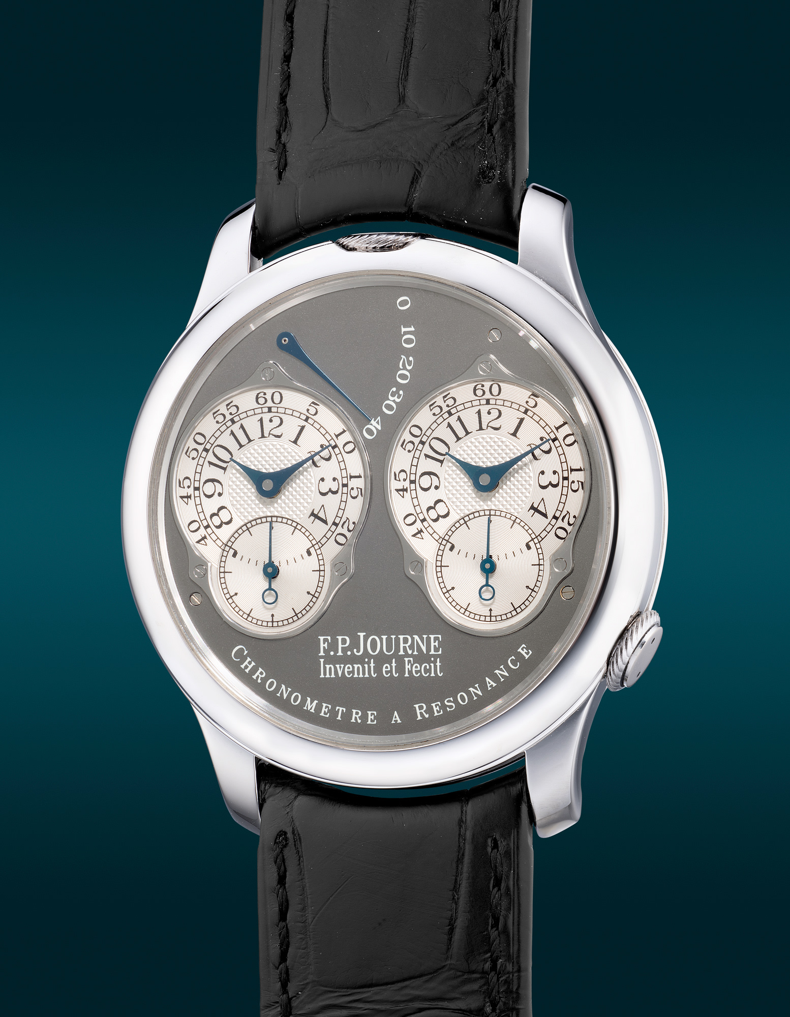 <p><strong>F.P. JOURNE</strong> Ruthenium Collection, Chronom&eacute;tre &agrave; R&eacute;sonance in platinum, limited edition No. 2/99, circa 2001&nbsp;</p>
