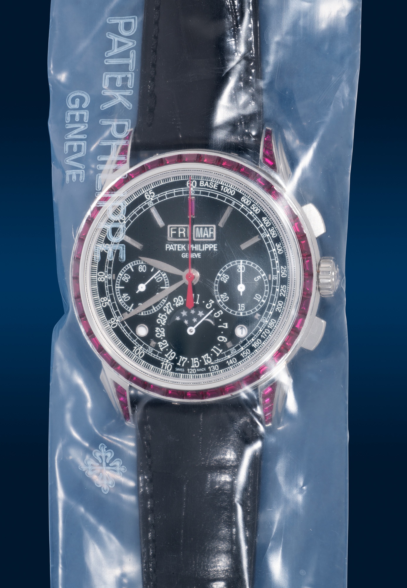 <p><strong>PATEK PHILIPPE</strong> <em>single-sealed Ref. 5271/12P-001</em>,&nbsp;circa 2016</p>
