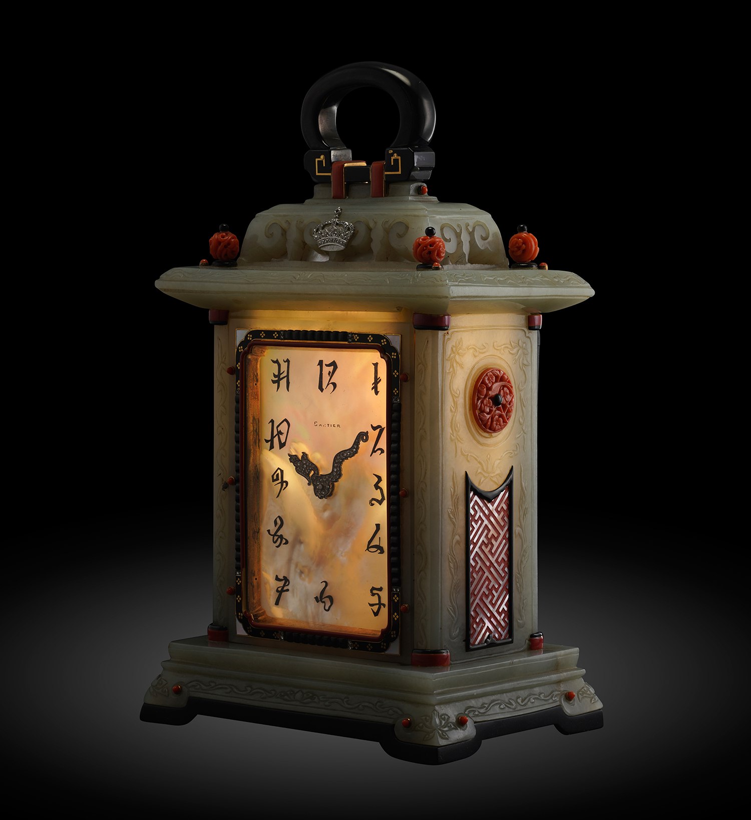 Cartier clock カルティエクロック1998年製 Auctions: アール・デコの希少なカルティエクロック2点が