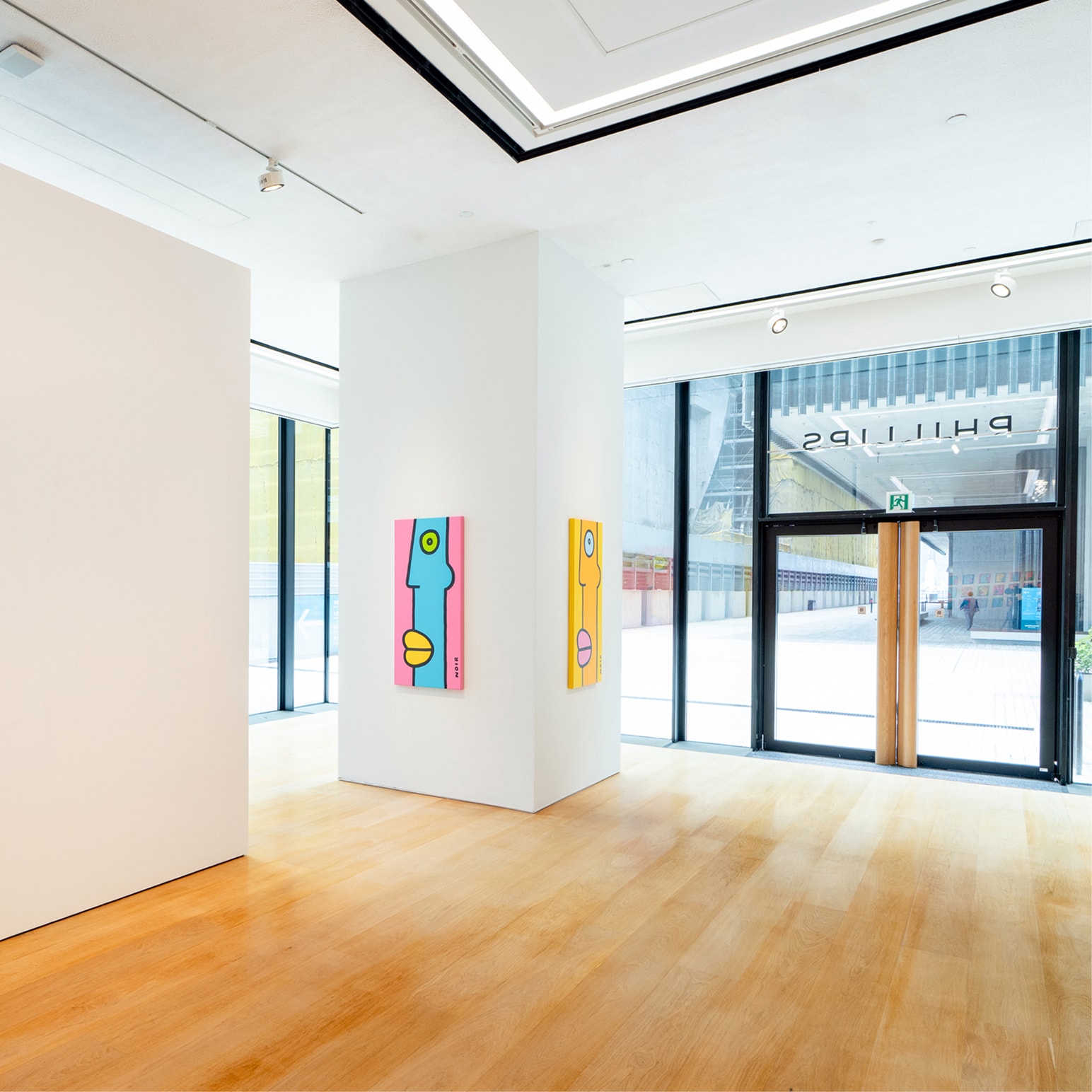 <p><br />
&nbsp;</p>
