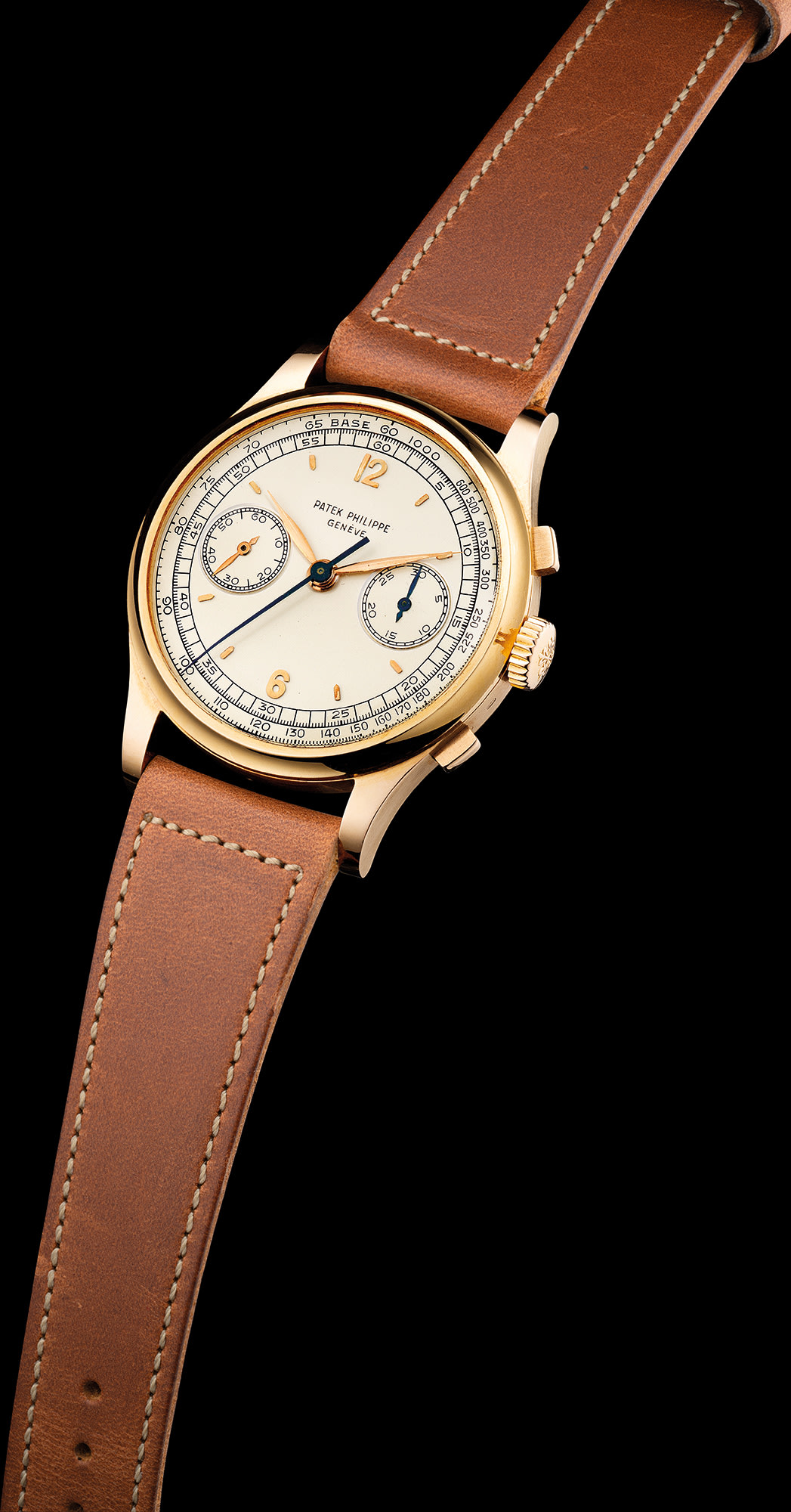 <b>PATEK PHILIPPE</b>, ref. 530. An extremely fine, rare and very well-preserved oversized pink gold chronograph wristwatch. 1949