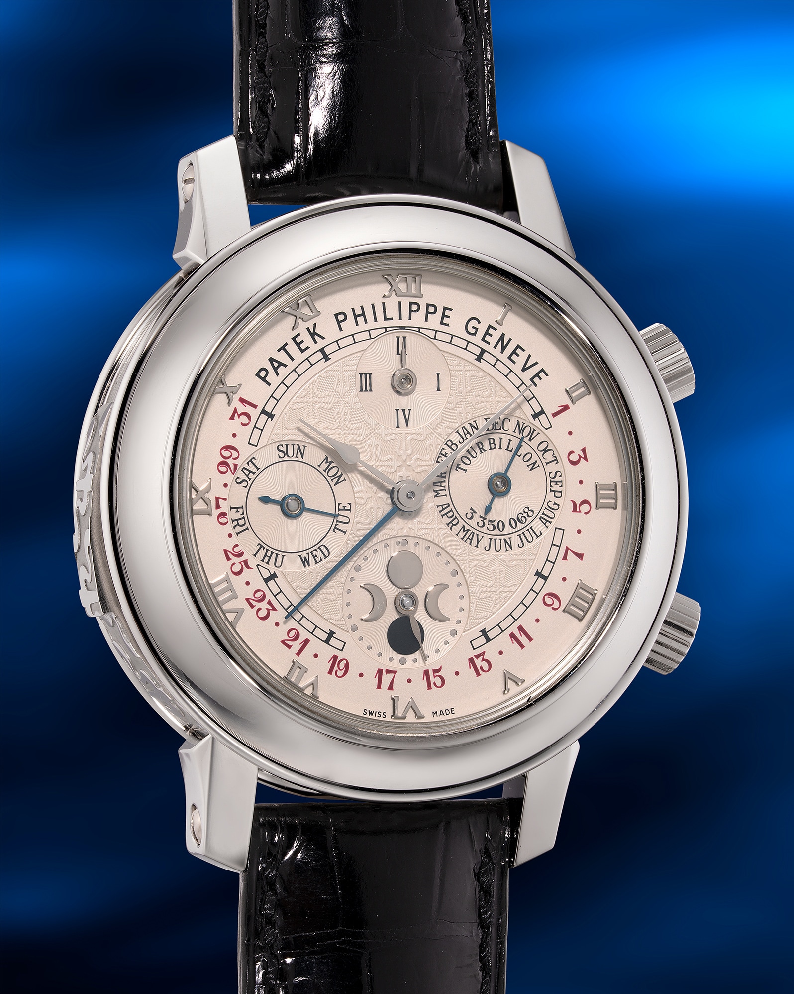 <p><strong>PATEK PHILIPPE</strong>&nbsp;<em>Sky Moon Tourbillon Ref. 5002P-001 in platinum</em></p>
