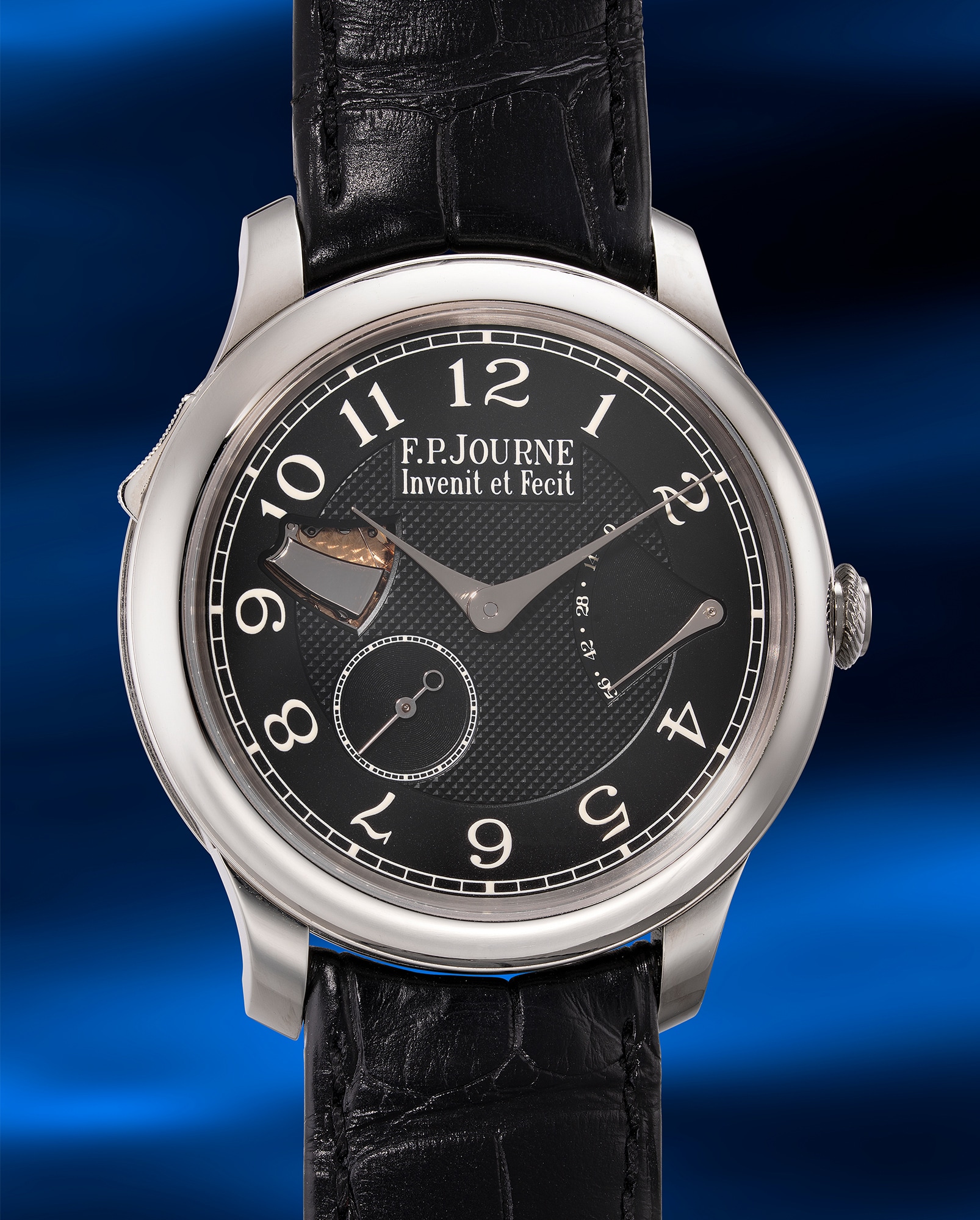 <p><strong>F. P. JOURNE</strong>&nbsp;<em>R&eacute;p&eacute;tition Souveraine &quot;Black Label&quot;</em></p>
