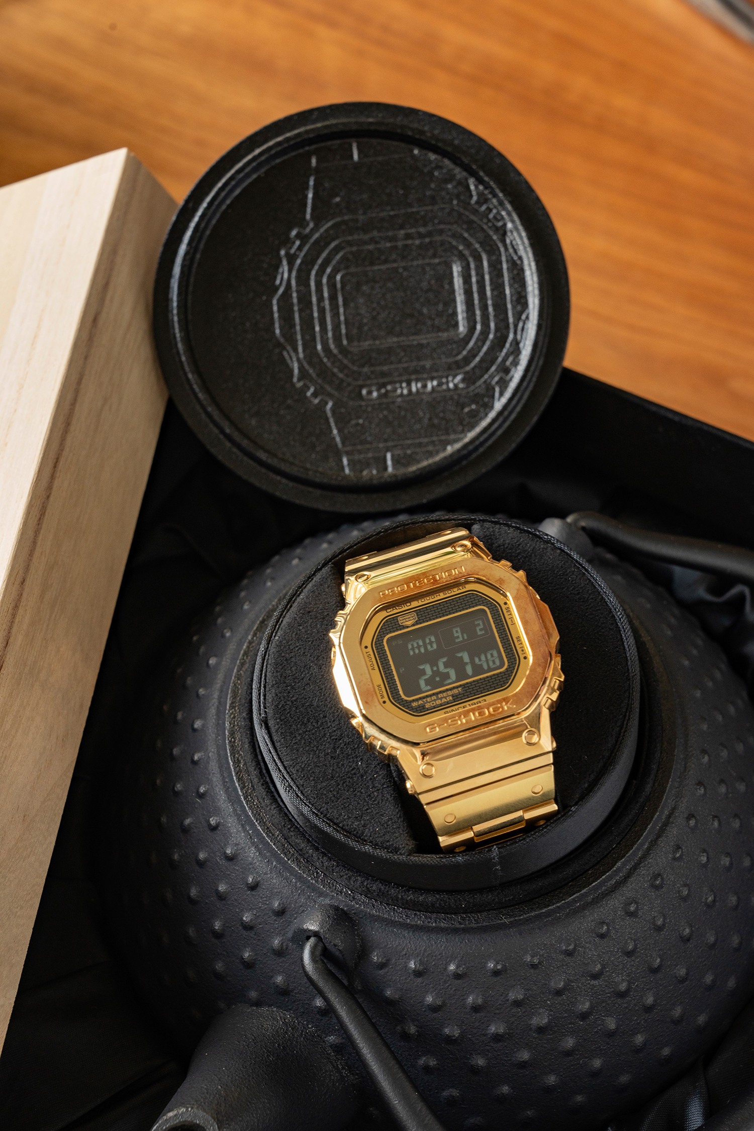 美品CASIO G-SHOCK Tough Solar デジタル腕時計 G-SHOCK 電波ソーラー Gショック ジーショック デジタル 腕時計
