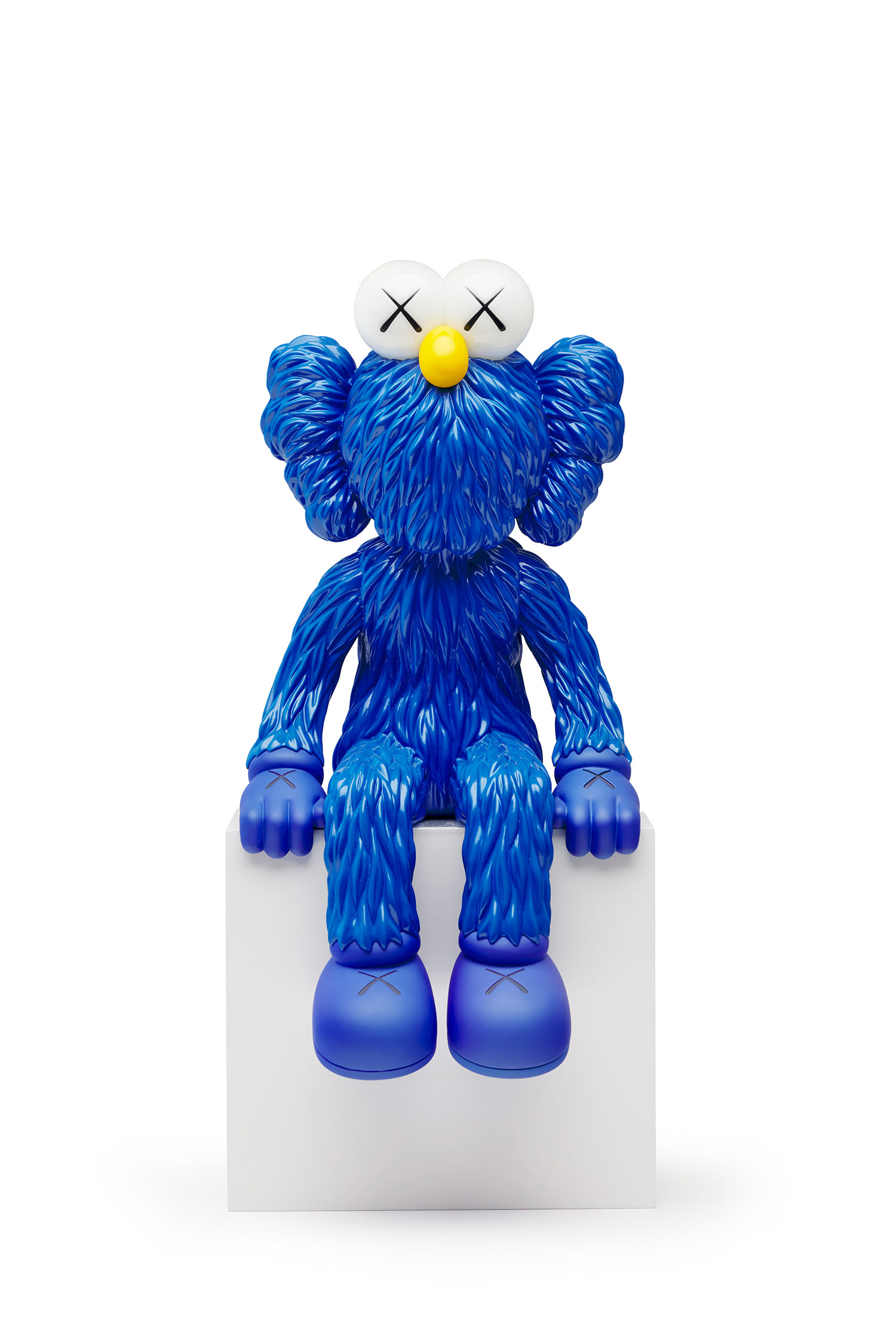 MADSAKI 24/7: Online Auction