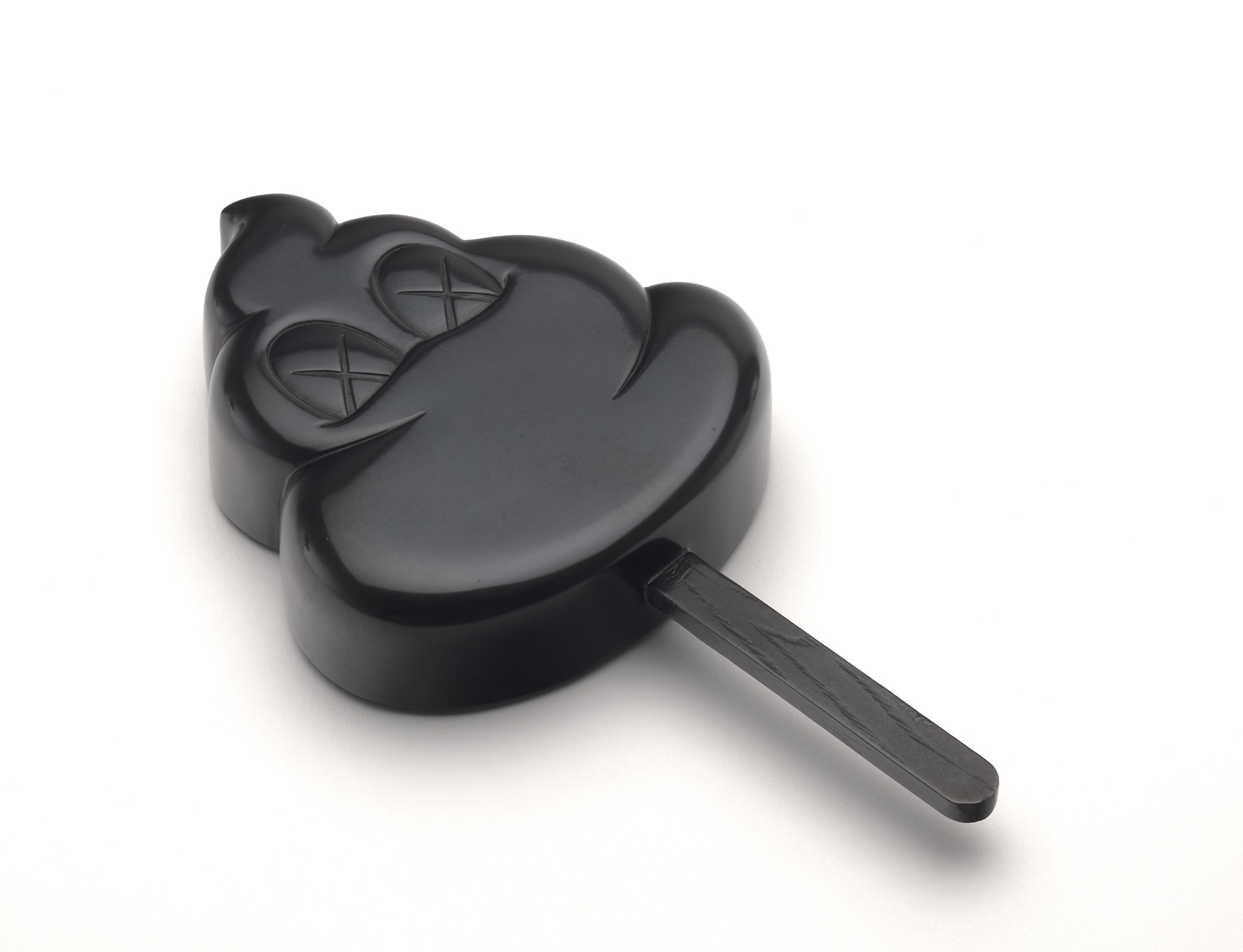 <p><strong>KAWS</strong> <em>WARM REGARDS</em>, 2008</p>