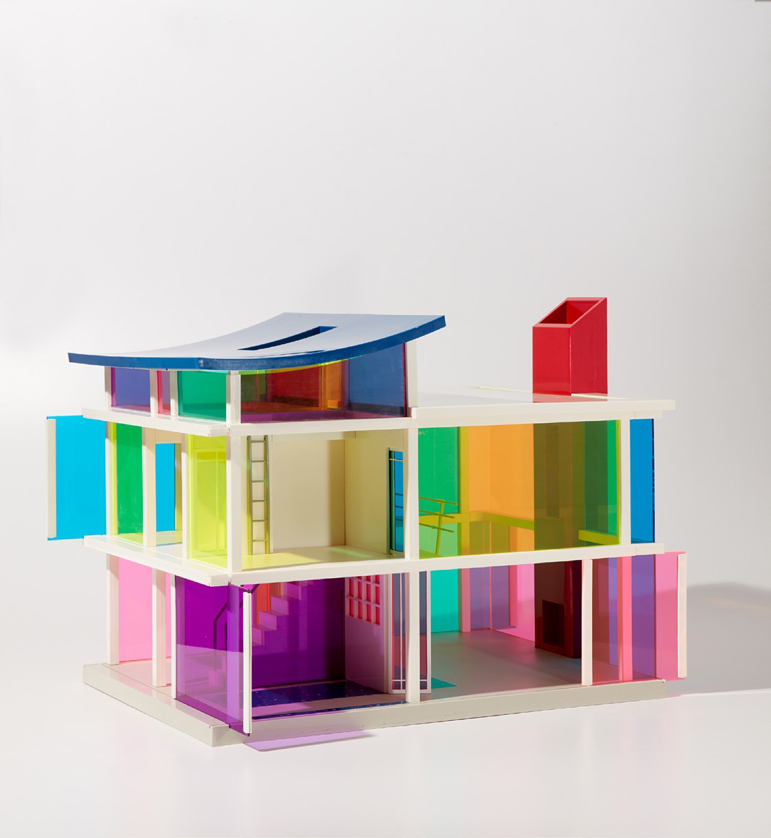 Laurie Simmons and Peter Wheelwright Unbound: Online Auction