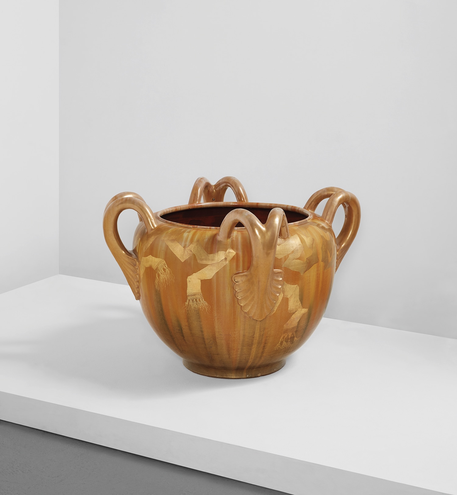 <p><strong>CLÉMENT MASSIER</strong> <em>Monumental jardinière</em>, circa 1889</p>