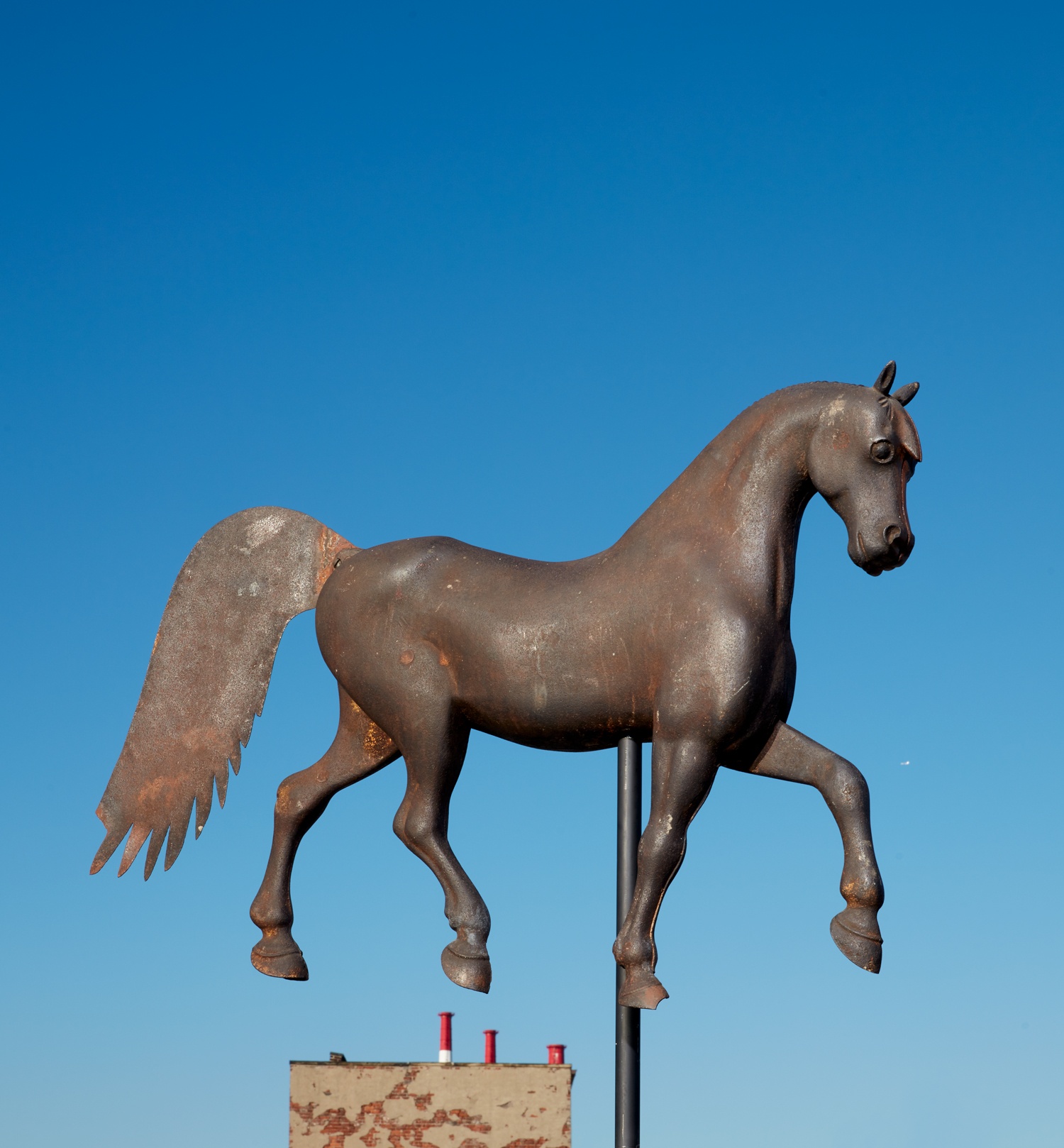 <p>A full-bodied molded iron “Index” horse weathervane, late 19th Century</p>