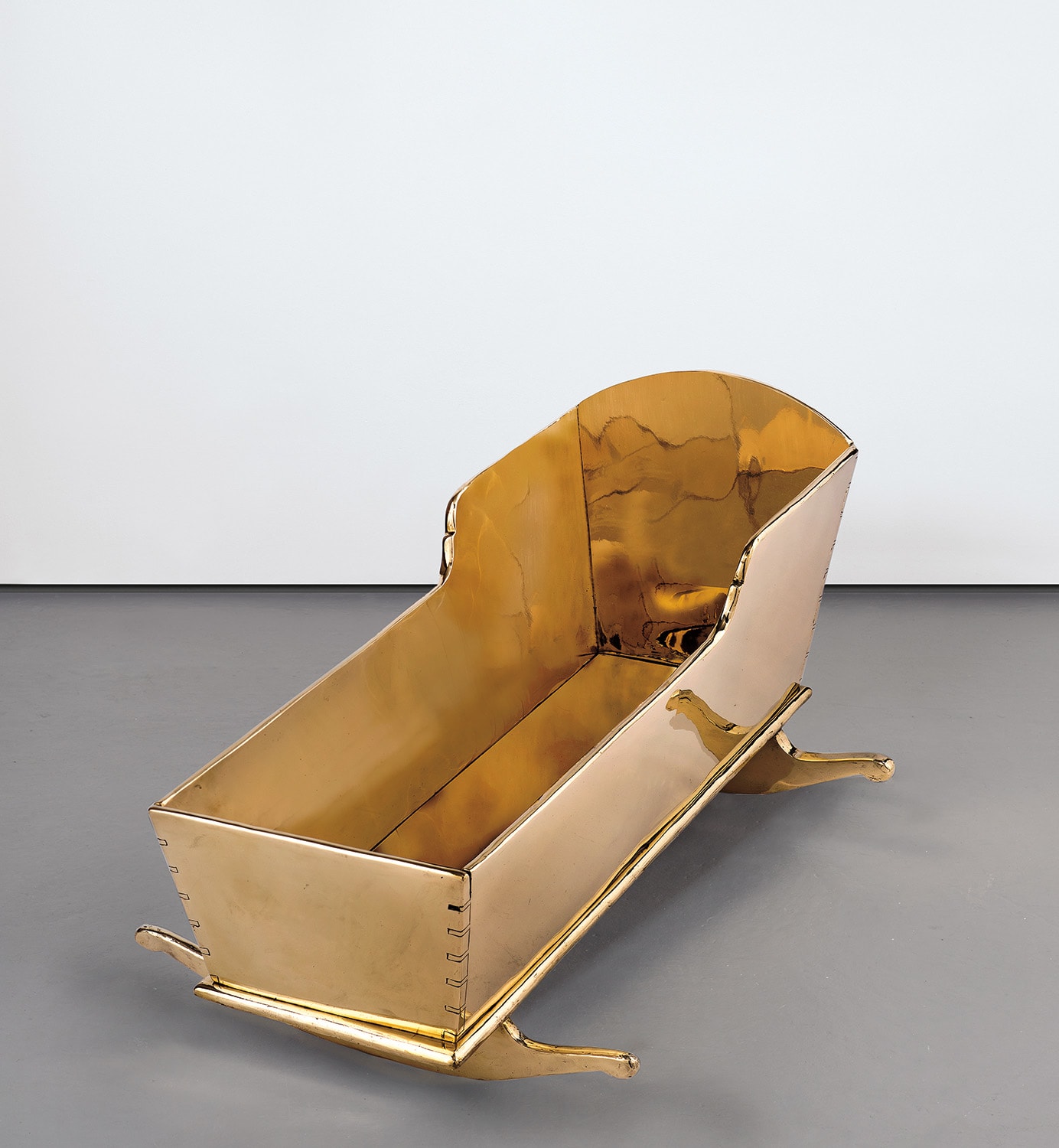 <p><strong>SHERRIE LEVINE</strong> <em>Large Cradle</em>, 2009</p>
