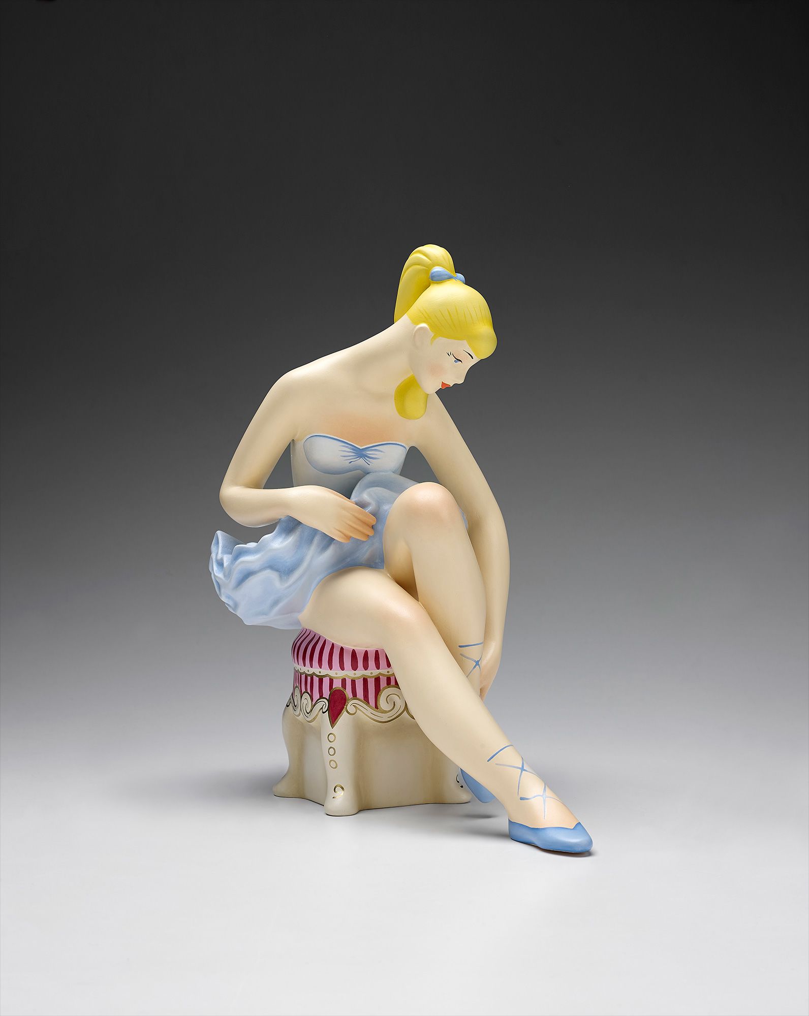 <b>JEFF KOONS </b><i>Seated Ballerina</i>, 2015