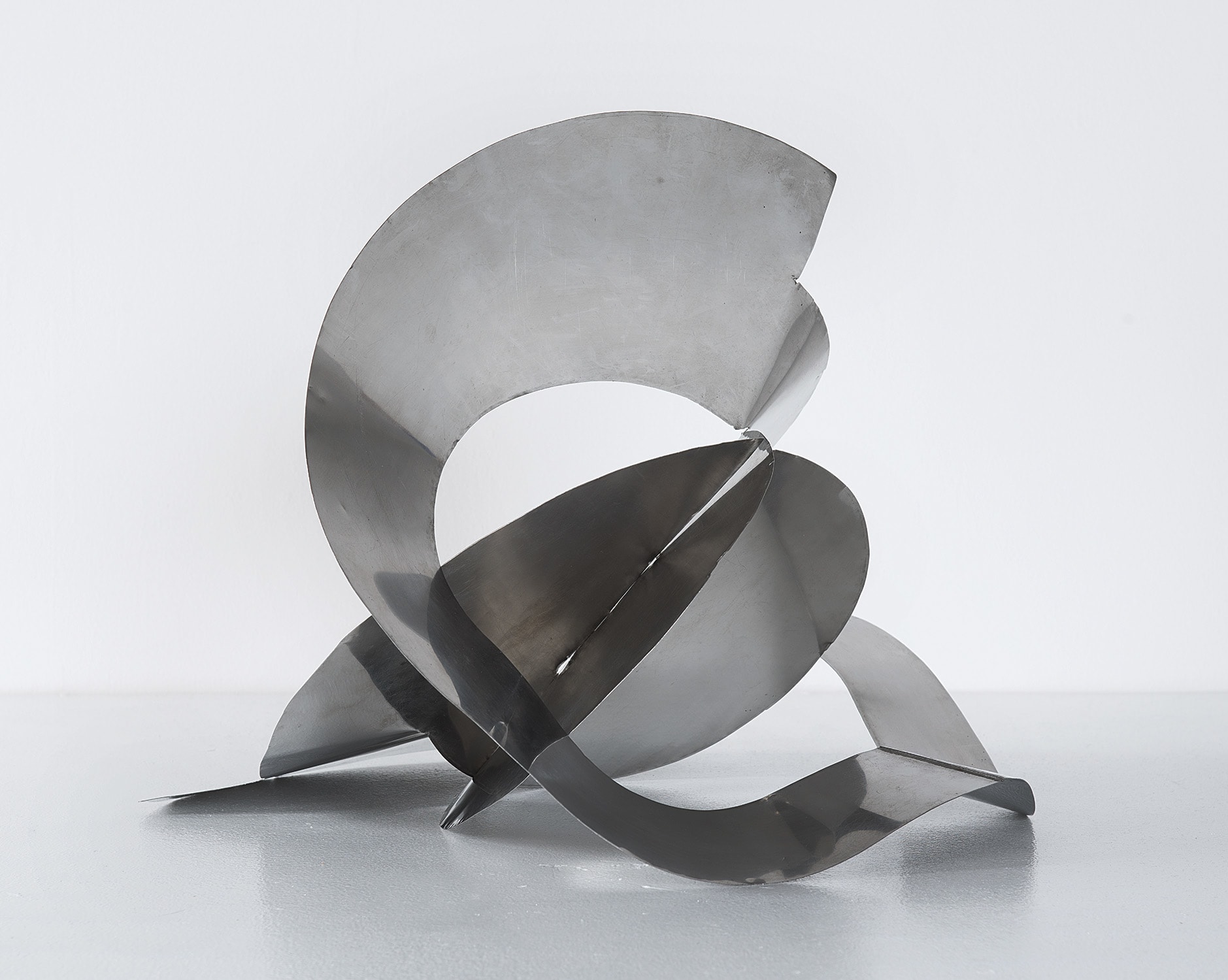 アートポスター / no 2 / リジア・クラーク / Lygia Clark For Lygia Clark, Art Was a Means of Survival