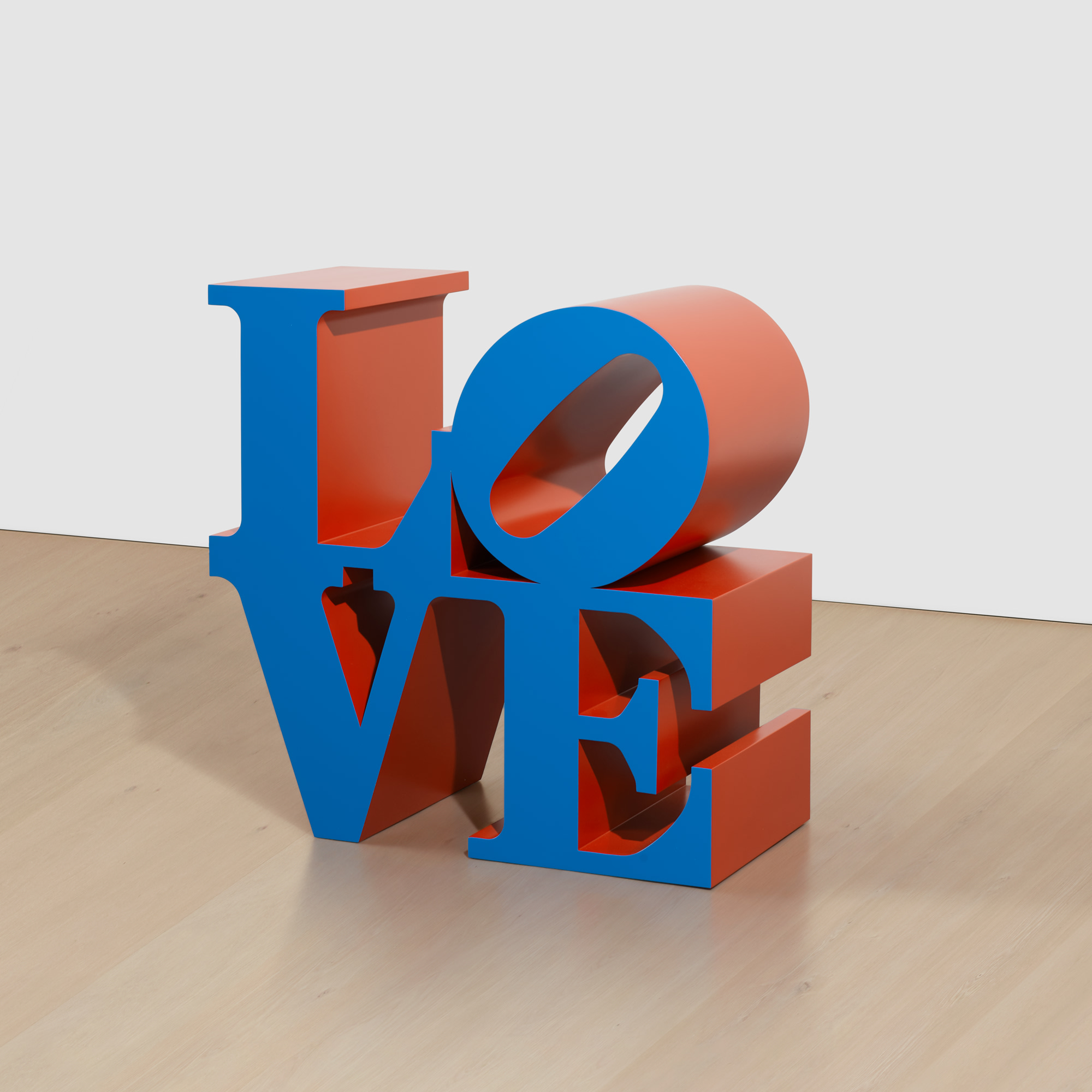 <p><strong>ROBERT INDIANA</strong> <em>LOVE (Blue Faces Red Sides),</em> 1966-2001</p>