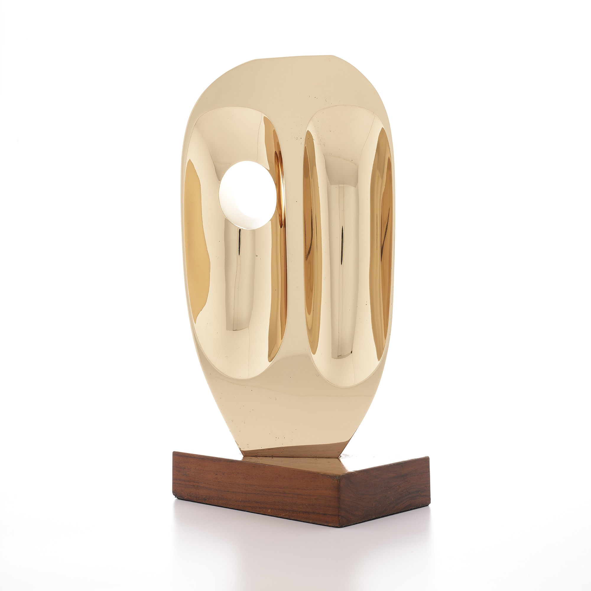 <p><strong>BARBARA HEPWORTH</strong> <em>Vertical form (St Ives),</em> 1968-1969</p>