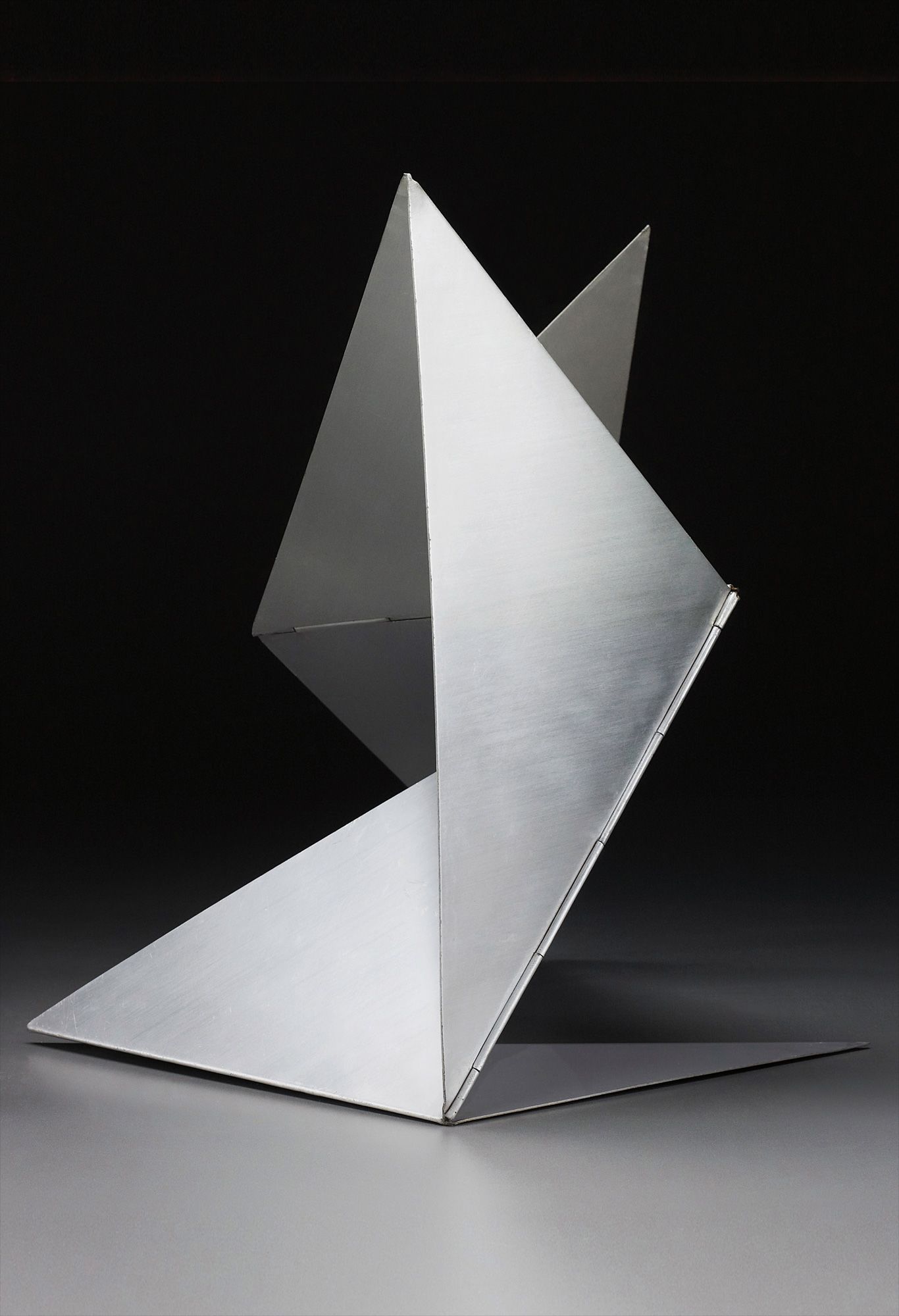 <b>LYGIA CLARK</b> <i>Bicho invertebrado</i>, 1960