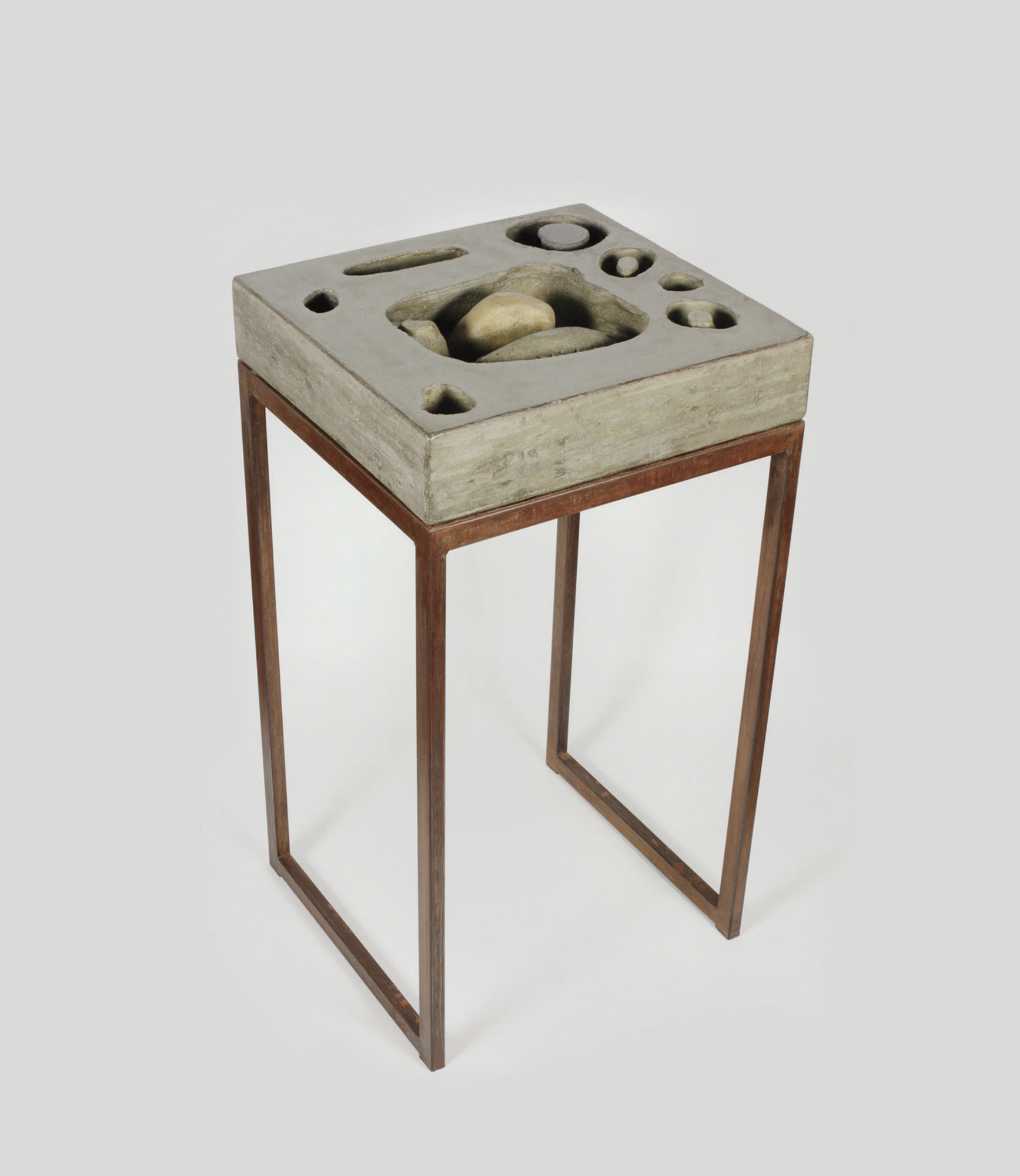 <b>ANNA MARIA MAIOLINO </b><i>Untitled (from the series 'Novos Outros')</i>, 2002/2005