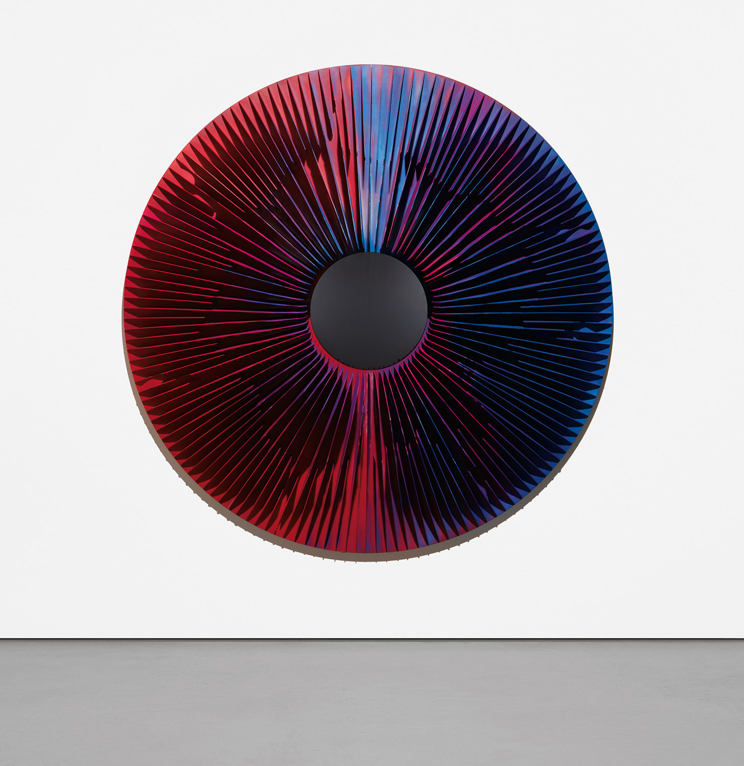 <p><strong>VASILY KLYUKIN</strong> <em>Passion & Harmony (Fuchsia-Blue), </em>2016</p>