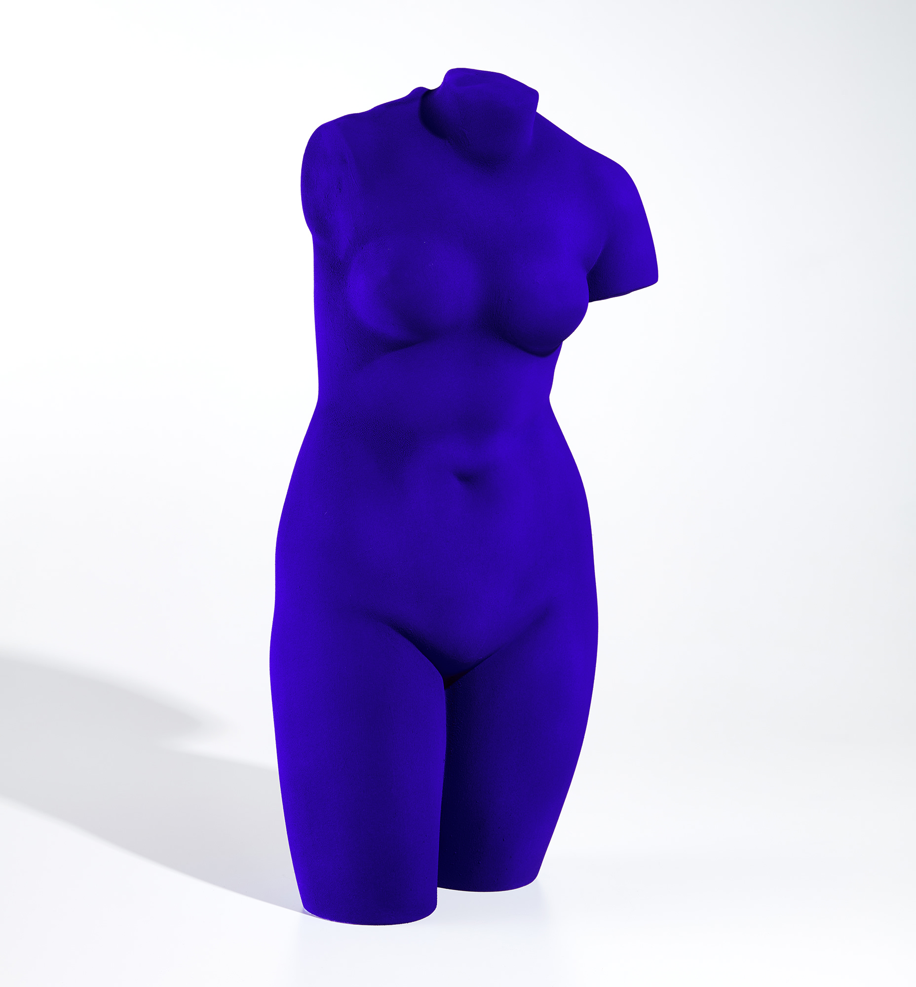 <p><strong>YVES KLEIN </strong><em>La Vénus d'Alexandrie (Vénus bleue)</em>, 1962/82</p>