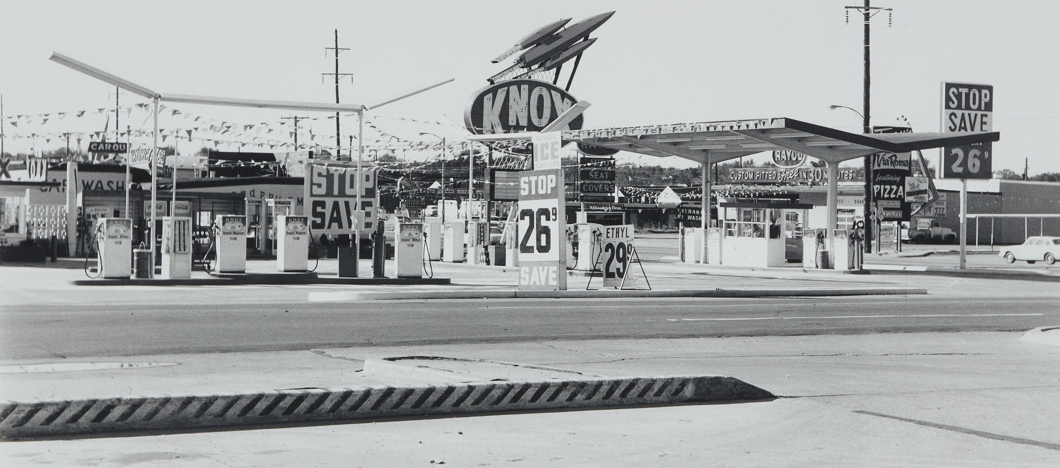 Ed Ruscha: Photographer: Ruscha, Ed, Rowell, Margit