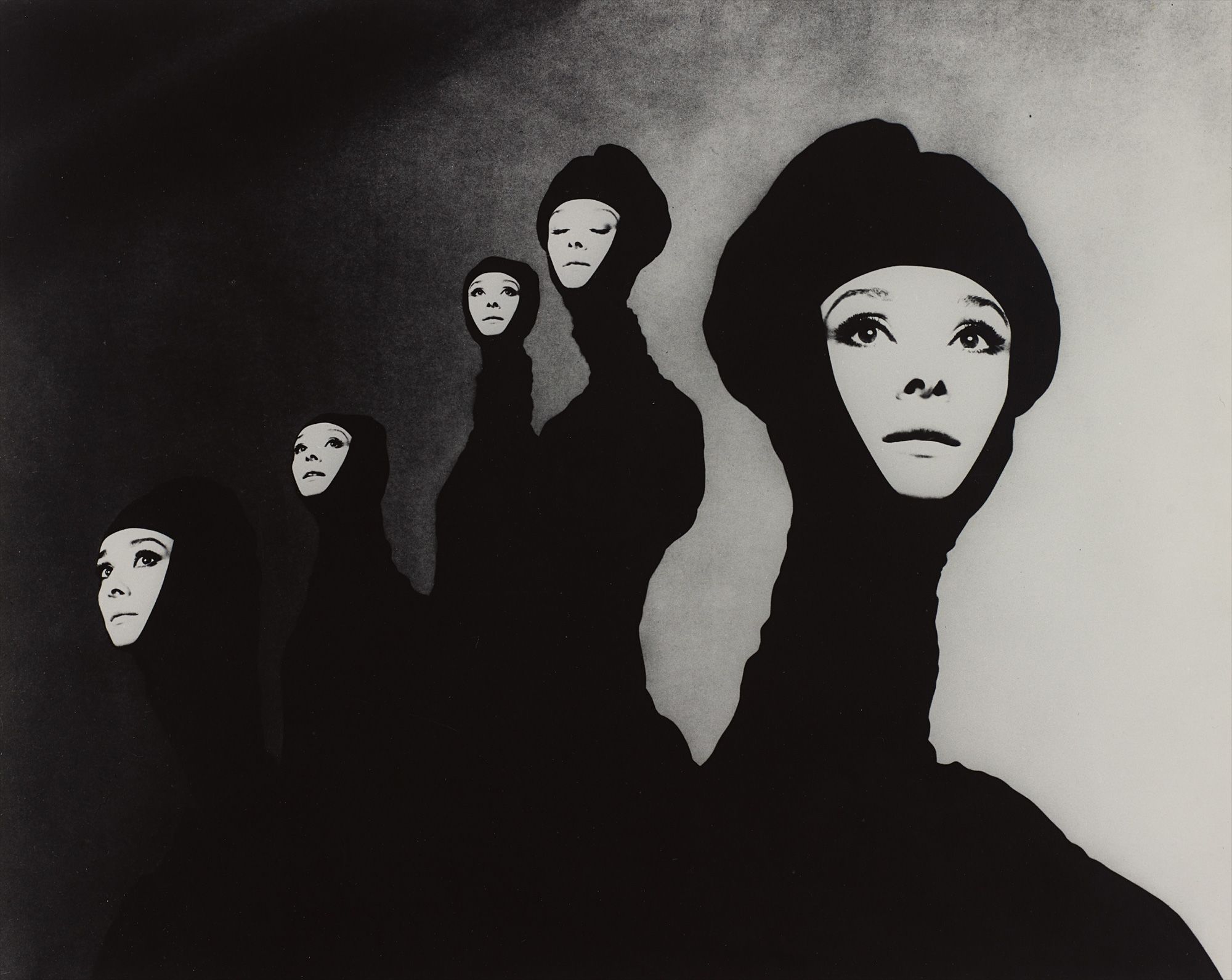 <b>RICHARD AVEDON</b> <i>Audrey Hepburn, New York, January,</i> 1967