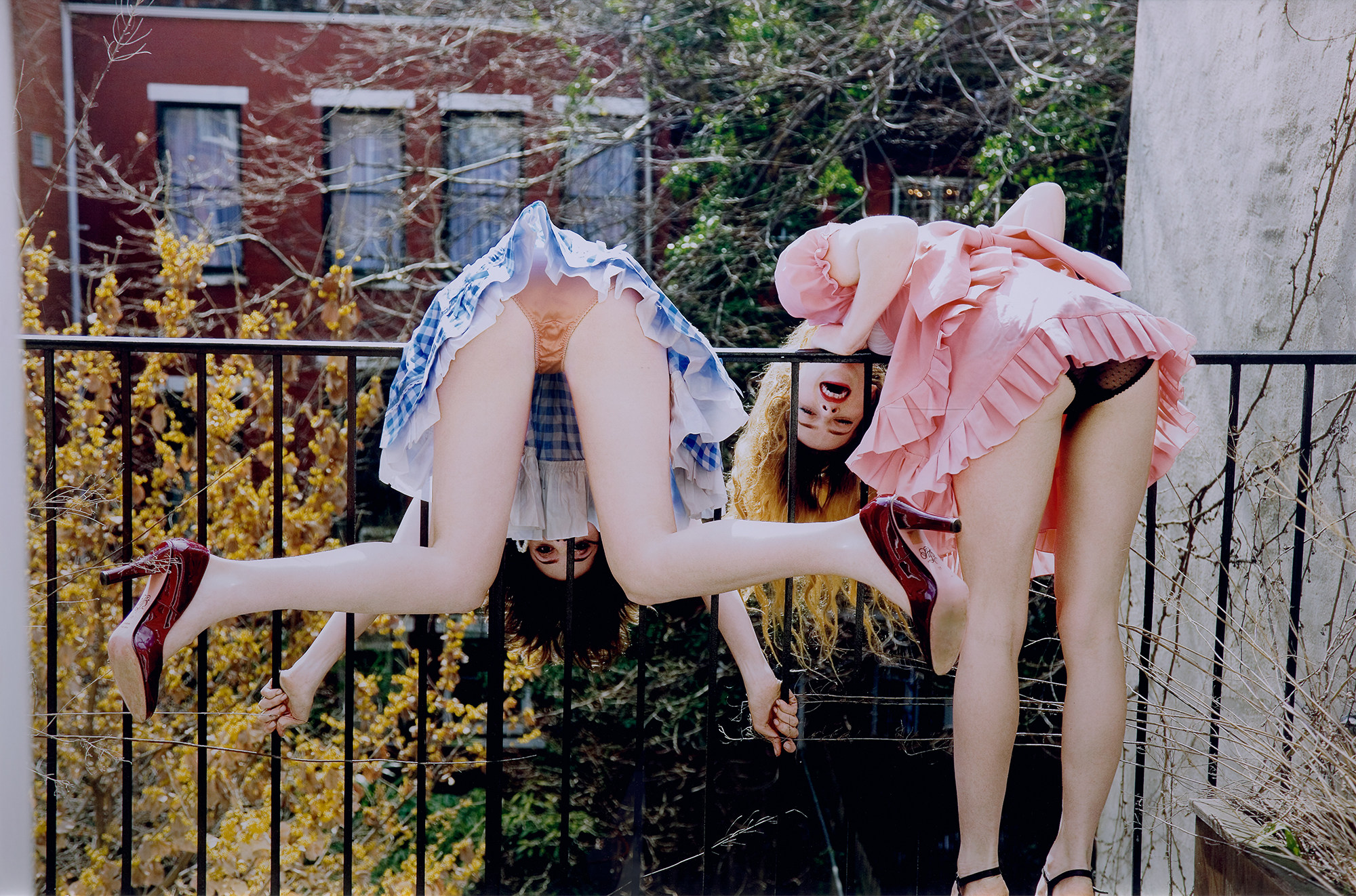 <p><strong>ELLEN&nbsp;VON&nbsp;UNWERTH&nbsp;</strong><em>Double Trouble, New York</em>, 2008</p>
