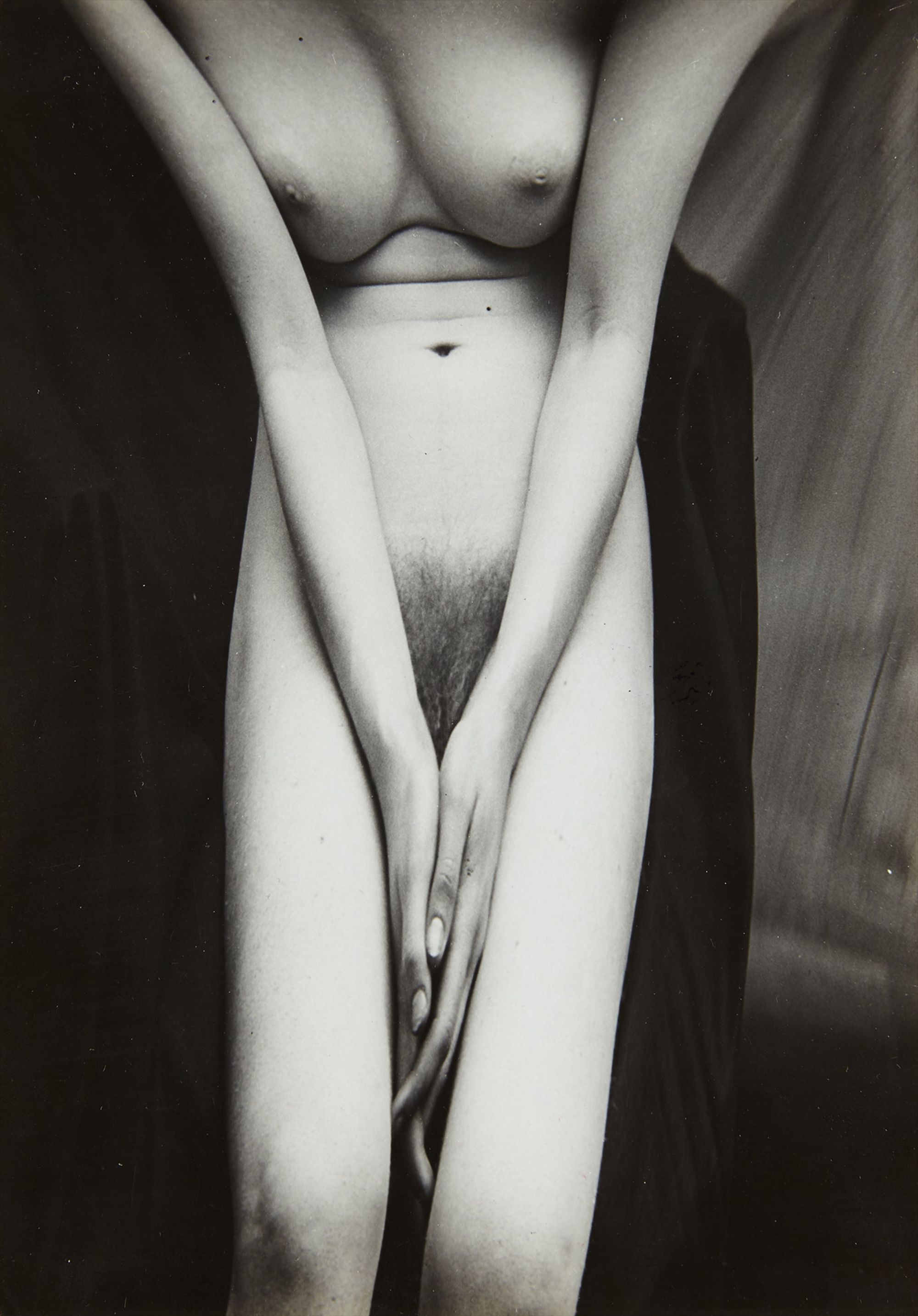 <b>ANDR&#201; KERT&#201;SZ</b> <i>Untitled (Distortion #167)</i>, 1933