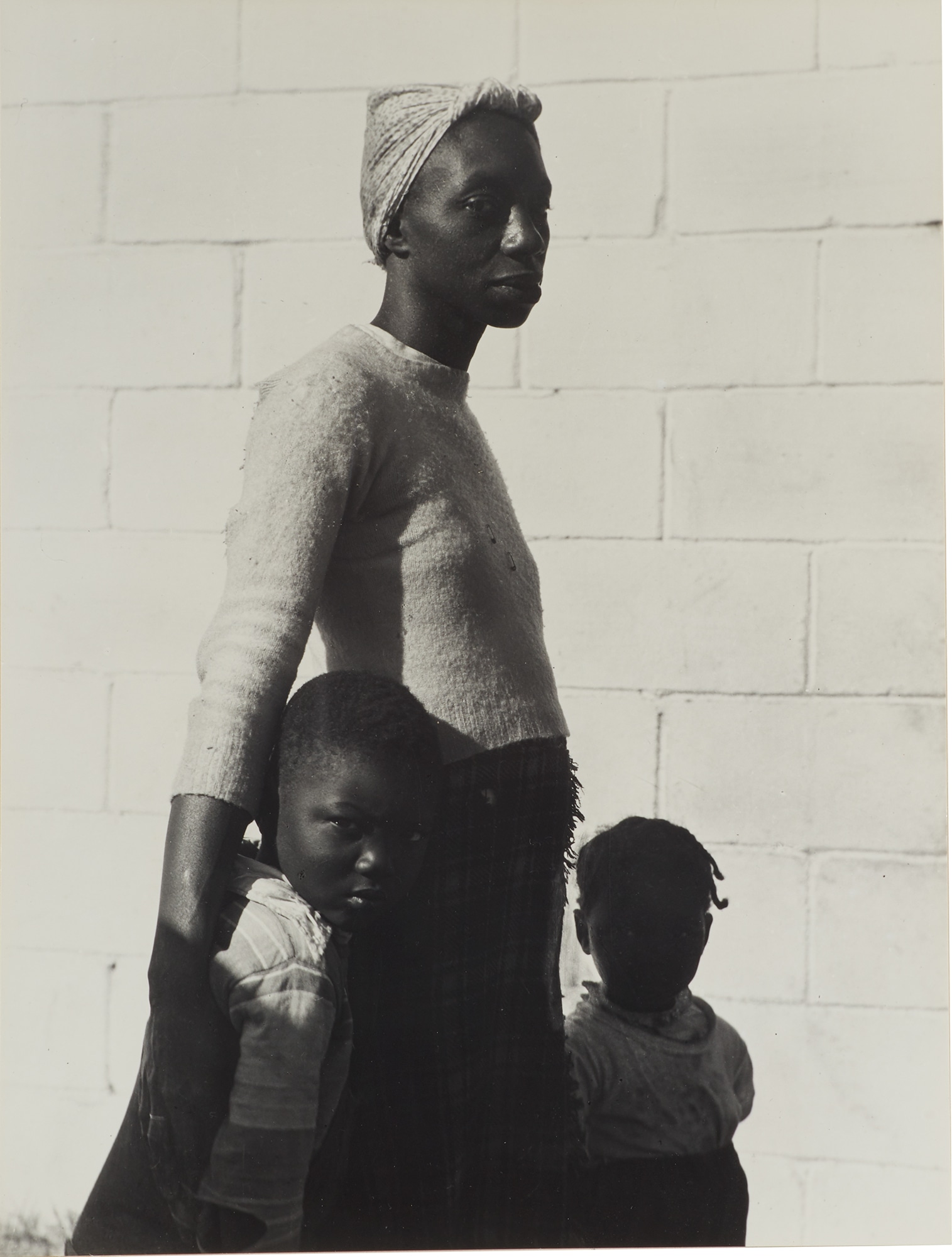 <p><strong>CONSUELO KANAGA</strong> <em>She Is a Tree of Life to Them</em>, 1950</p>