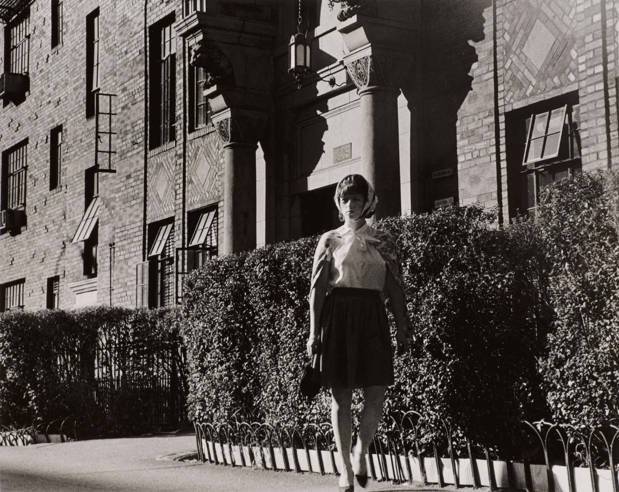 <p><strong>CINDY SHERMAN </strong><em>Untitled Film Still #18</em>, 1978</p>