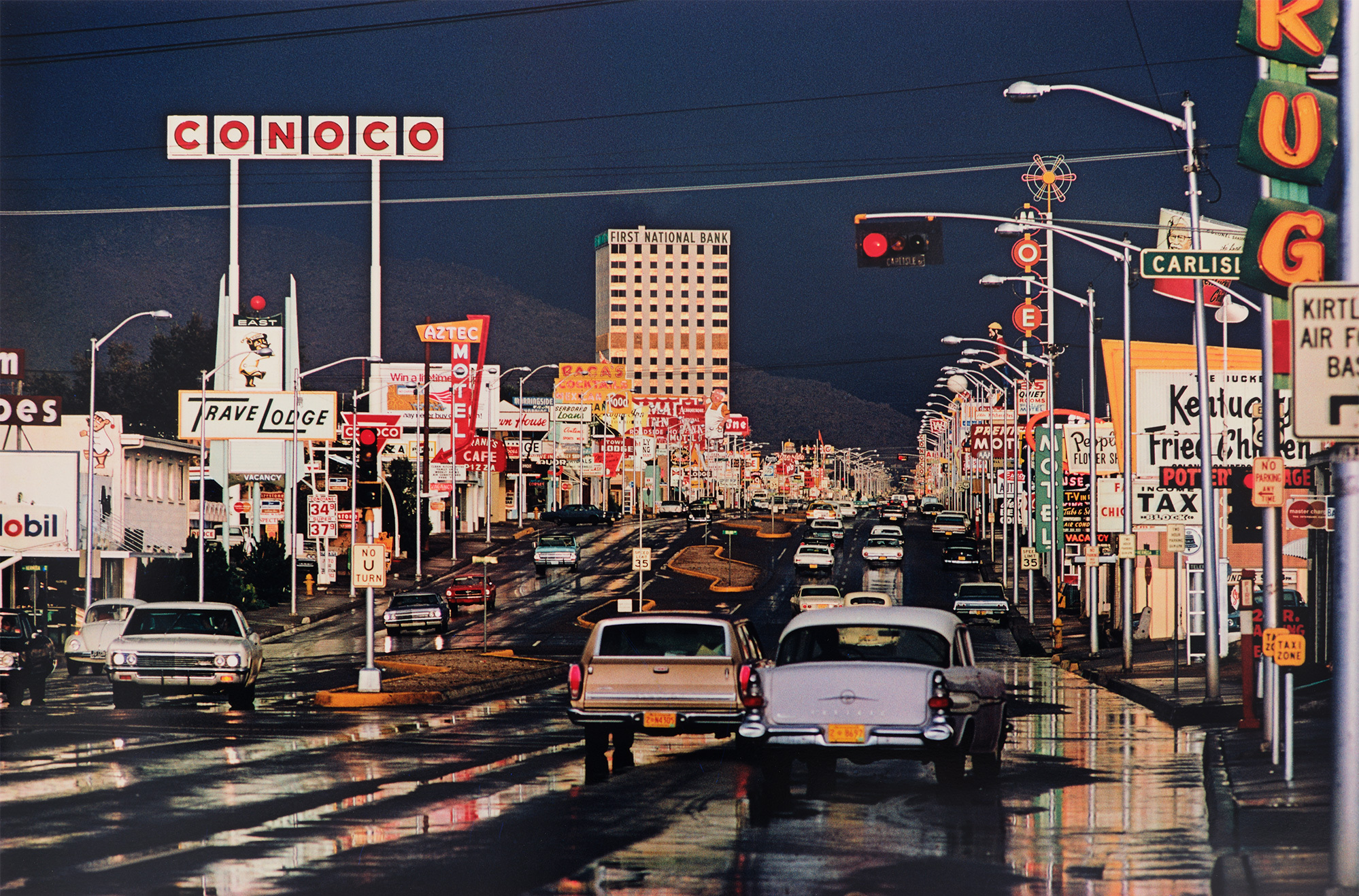 <p><strong>ERNST HAAS</strong> <em>Albuquerque, New Mexico,</em> 1969</p>