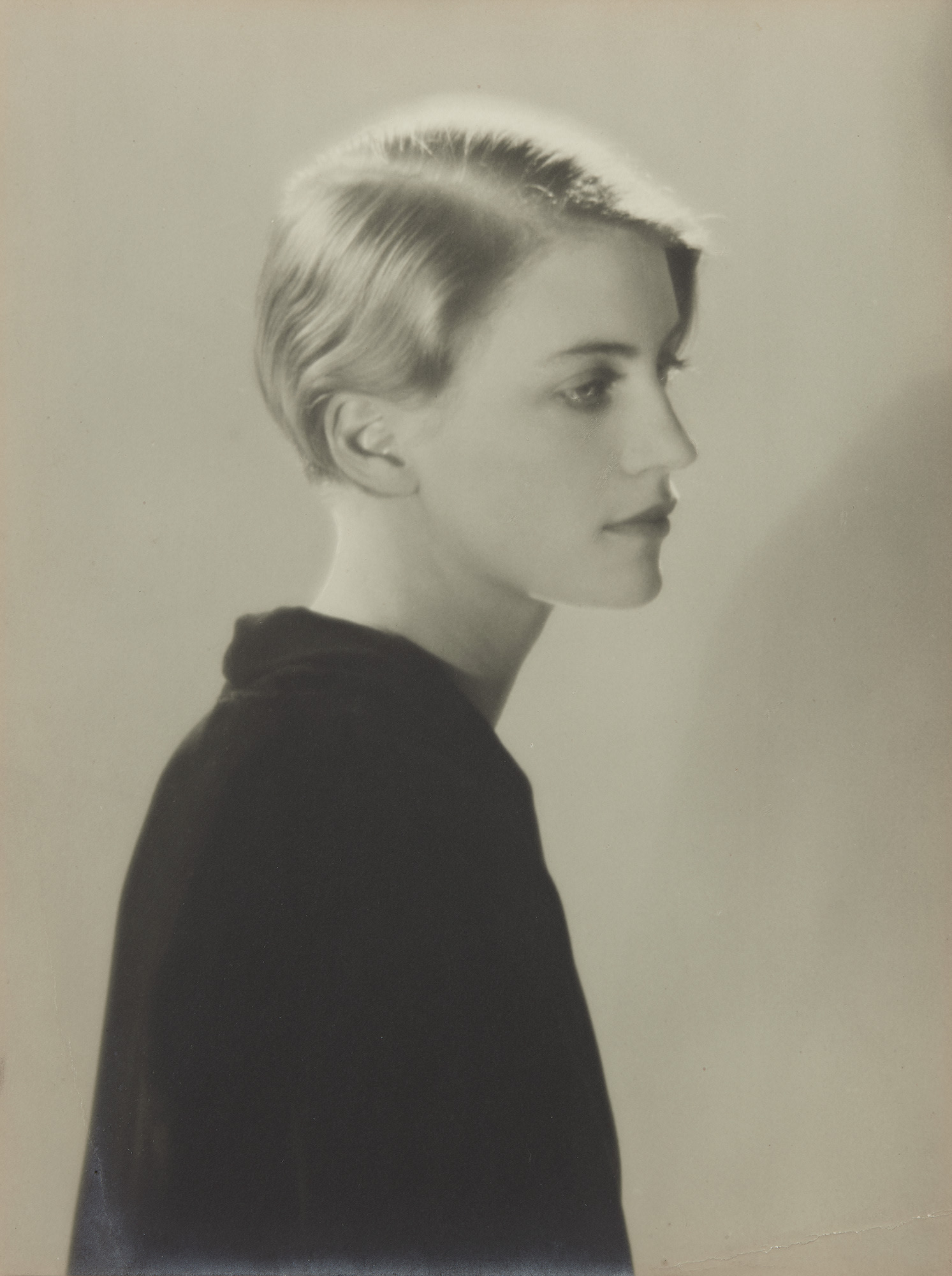 <b>MAN RAY </b><i>Lee Miller, Paris</i>, 1929