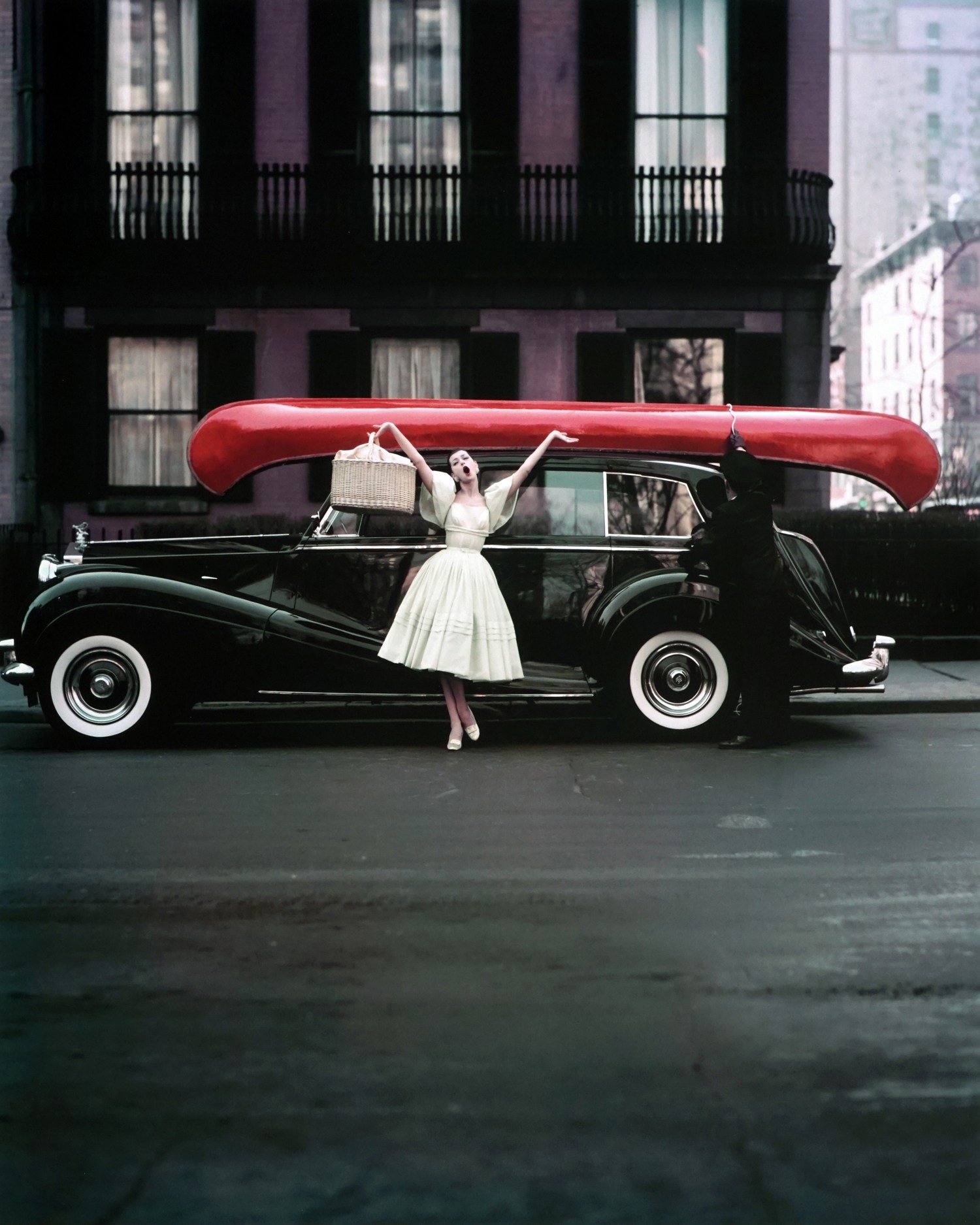 <p><strong>WILLIAM HELBURN</strong> <em>Red Canoe, Barbara Mullen, Gramercy Park, NY</em>, 1957</p>