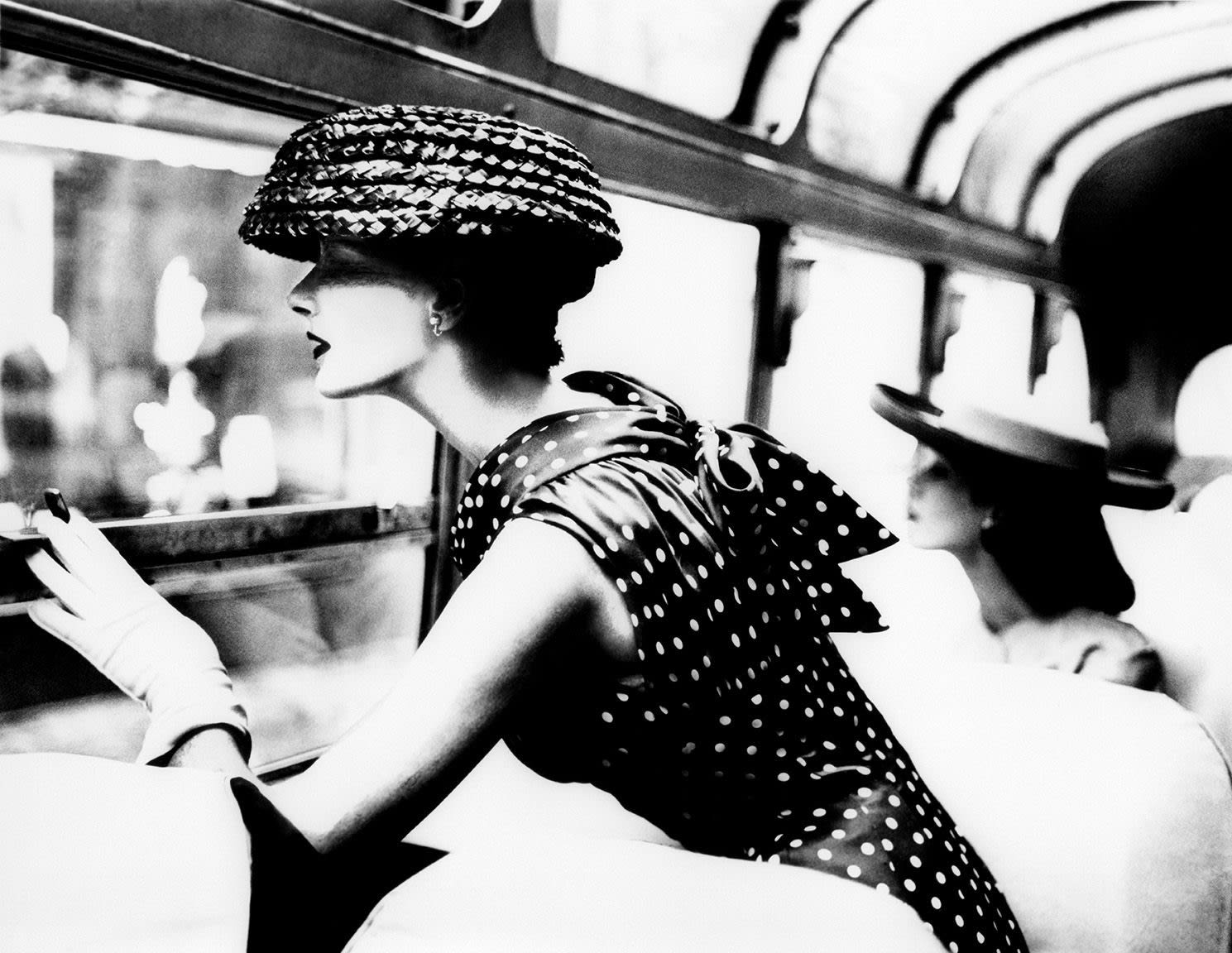 <p><strong>LILLIAN BASSMAN </strong><em>More Fashion Mileage Per Dress, Barbara Vaughn, dress by Filcol, New York, </em>1954</p>