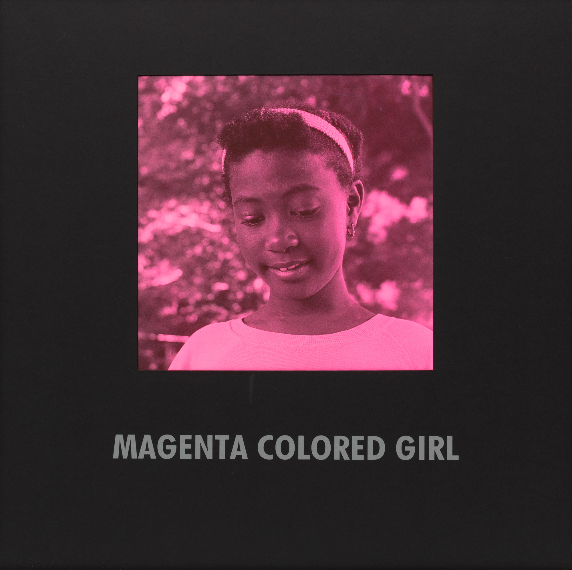 <p><strong>CARRIE MAE WEEMS</strong> <em>Magenta Colored Girl, </em>1988-1989</p>