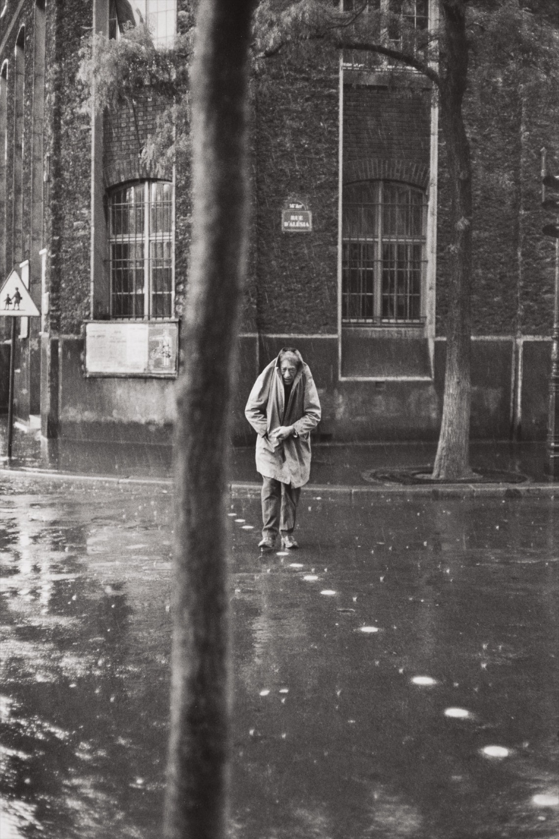 アート・デザイン・音楽 HENRI CARTIER BRESSON PHOTOGRAPHER Amazon.com: Henri Cartier-Bresson: Photographer