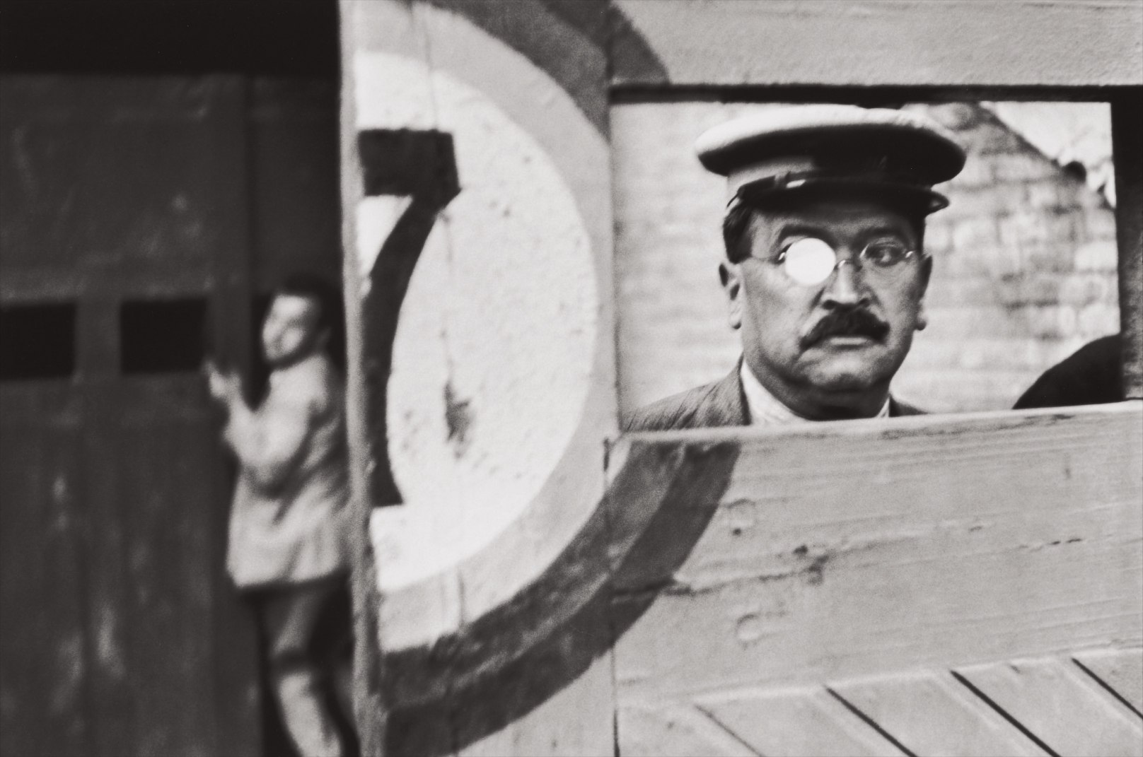 Henri Cartier-Bresson 写真 4枚 プリント 何必館 古書古本 dessin：Henri Cartier-Bresson（アンリ・カルティエ